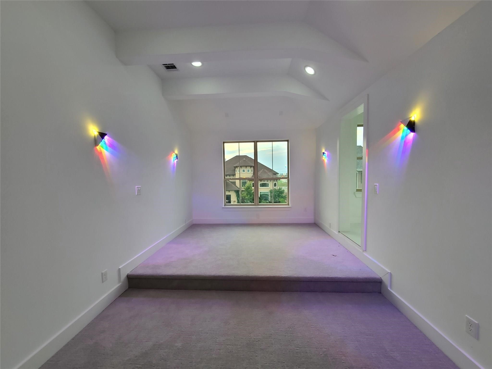 2812 Almanzor Avenue Irving TX 75062