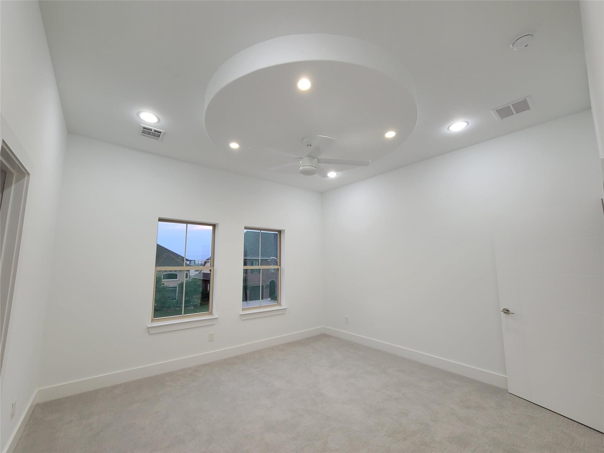 2812 Almanzor Avenue Irving TX 75062