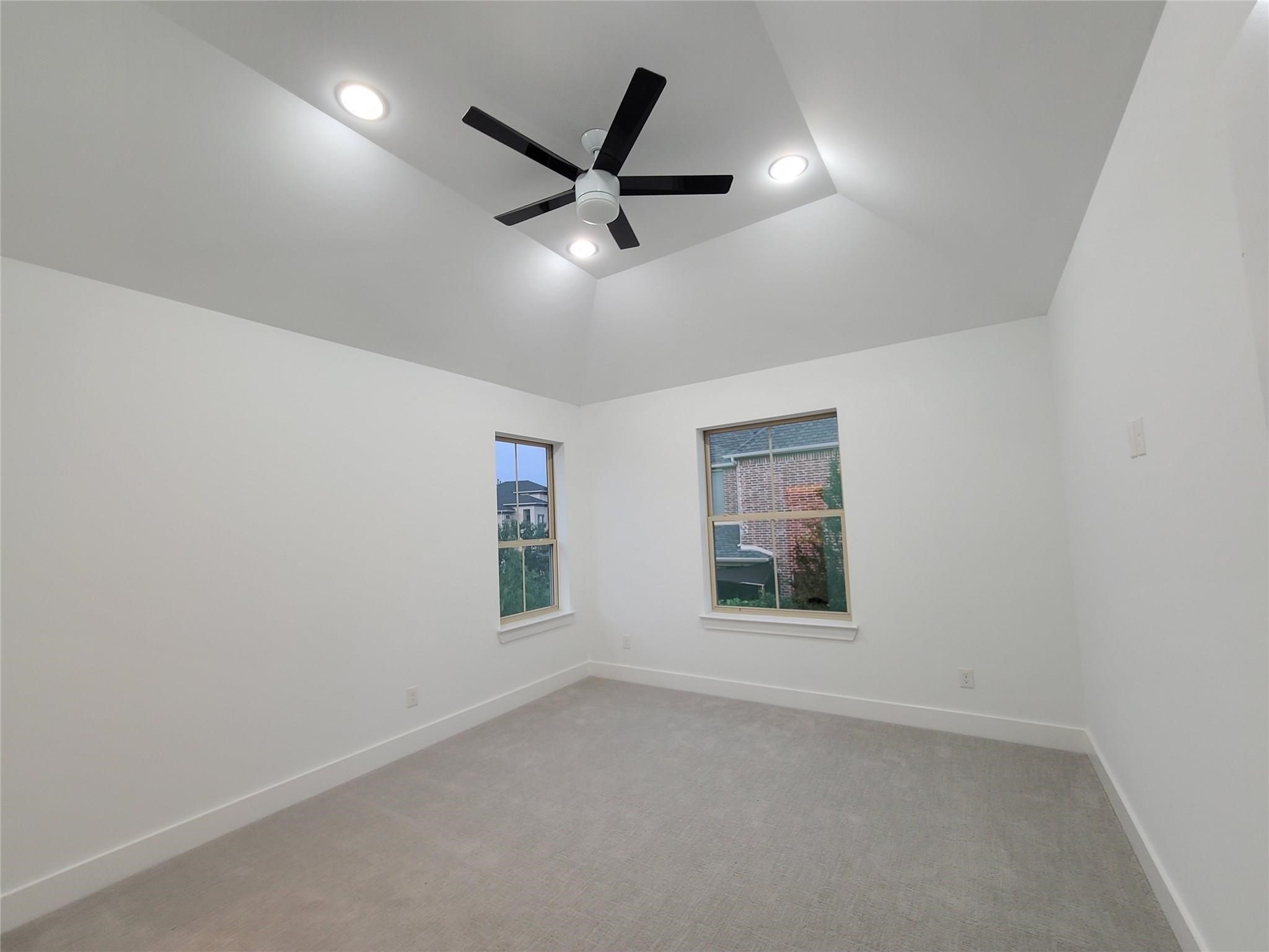 2812 Almanzor Avenue Irving TX 75062