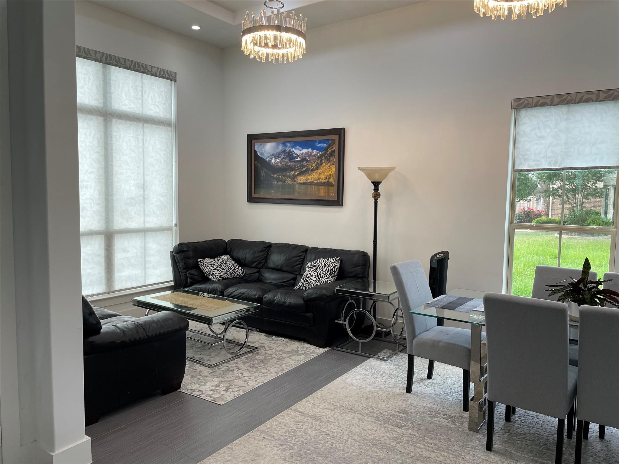 2812 Almanzor Avenue Irving TX 75062