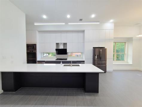 2812 Almanzor Avenue Irving TX 75062