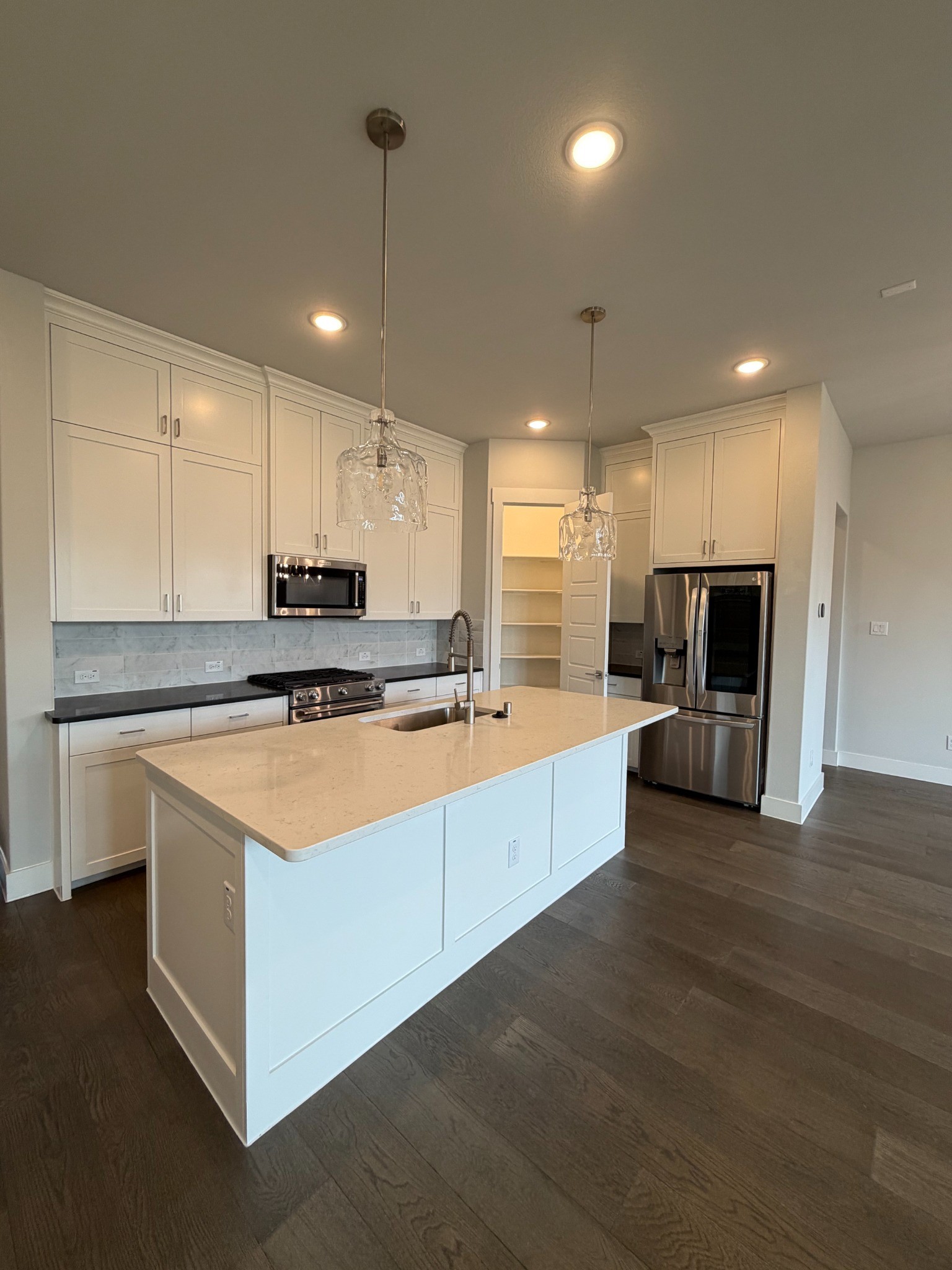 8227 Nunley Lane Dallas TX 75231