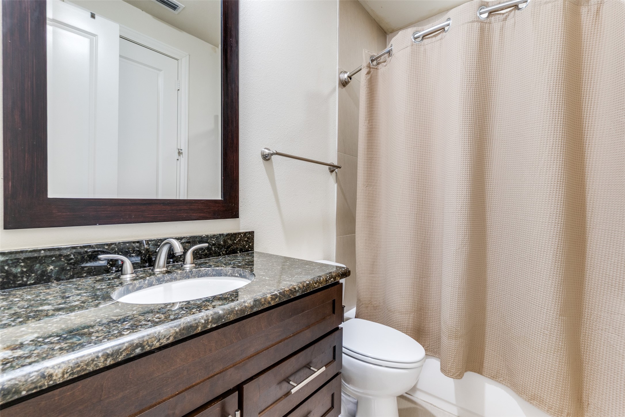 2171 Helsminster Drive Dallas TX 75201