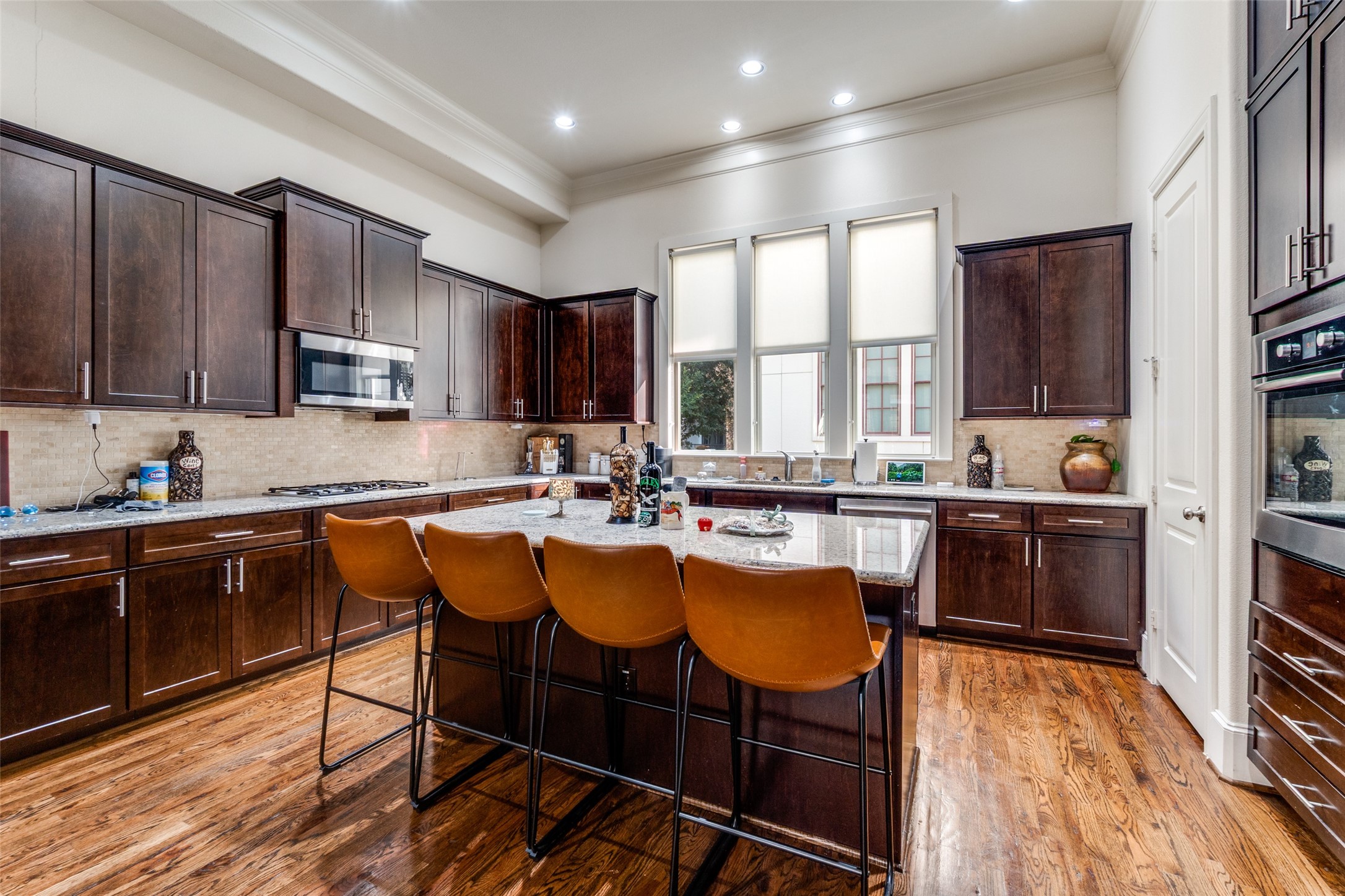 2171 Helsminster Drive Dallas TX 75201