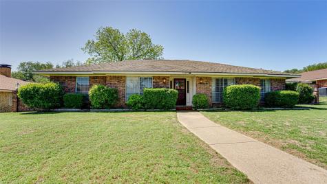 1038 Quail Run Duncanville TX 75116