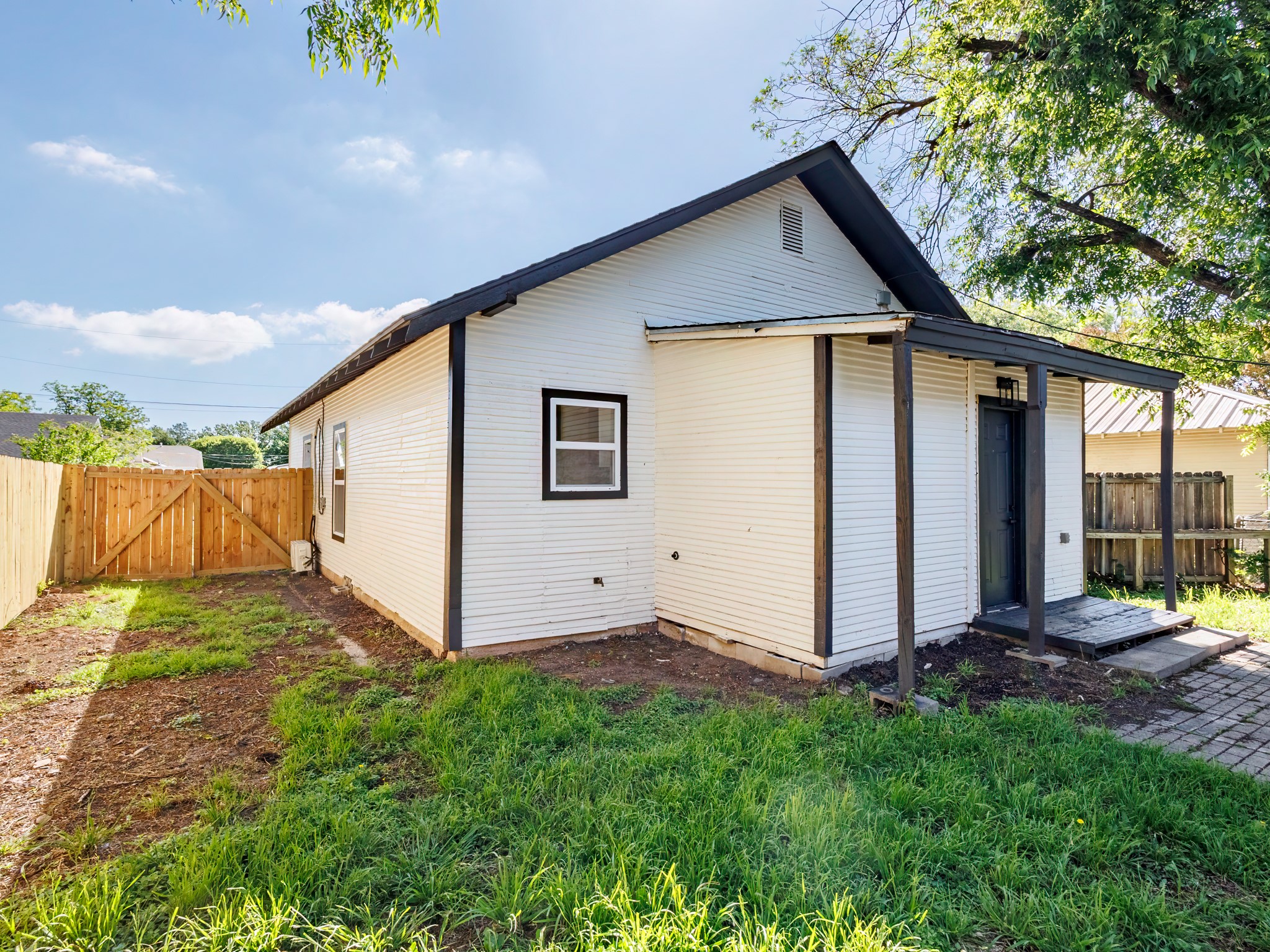 1703 7th Street Brownwood TX 76801