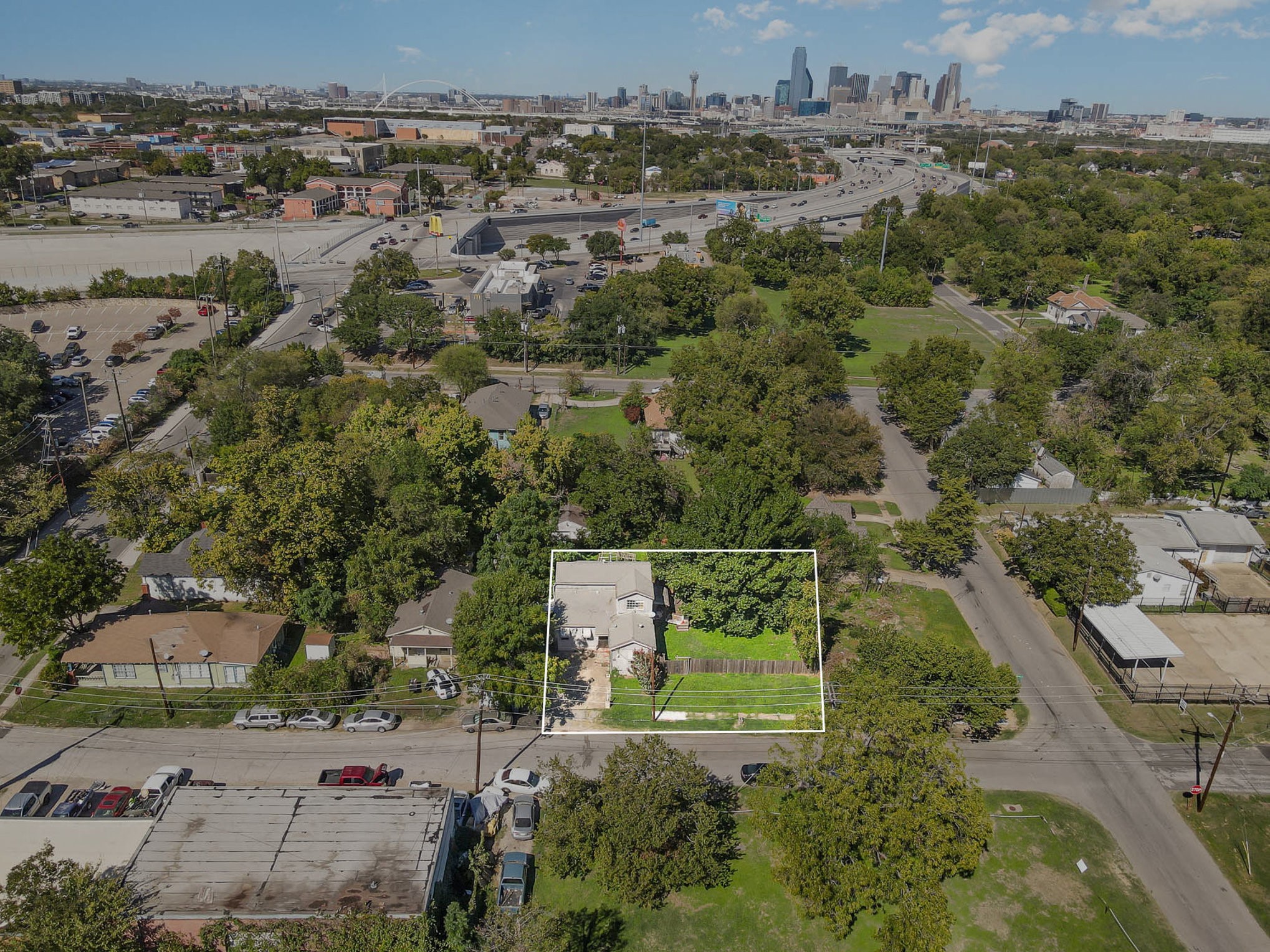 815 Viola Street Dallas TX 75203