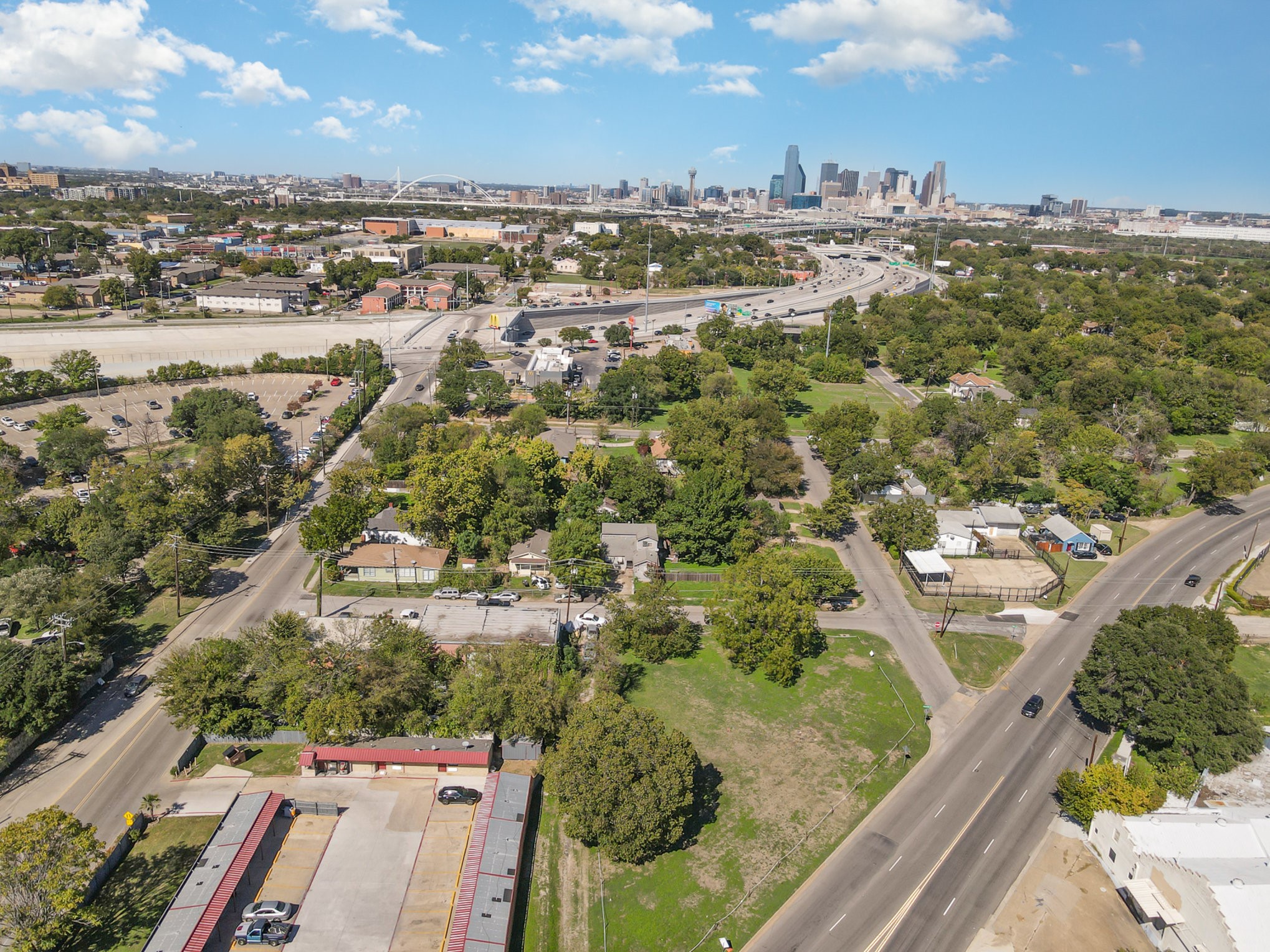 815 Viola Street Dallas TX 75203