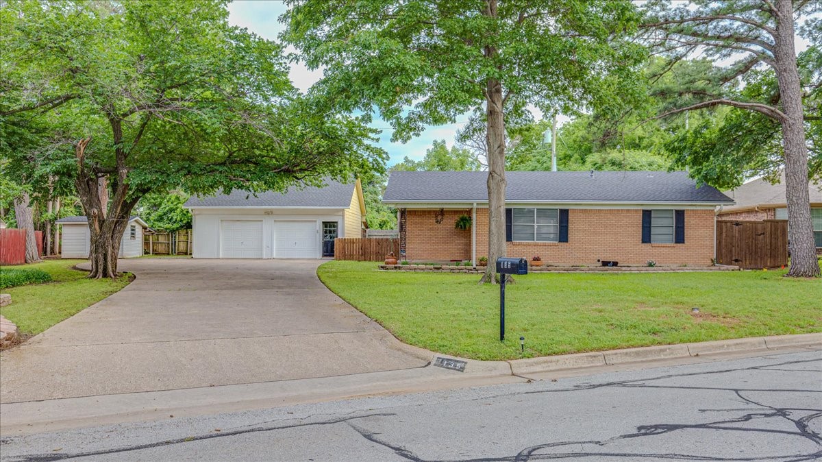 135 Midway Circle Lewisville TX 75057