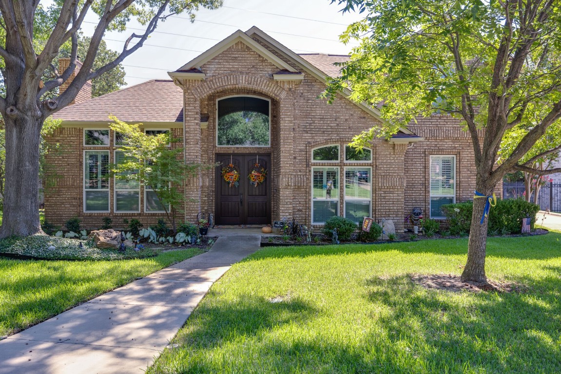 2407 Wild Rose Court Arlington TX 76006