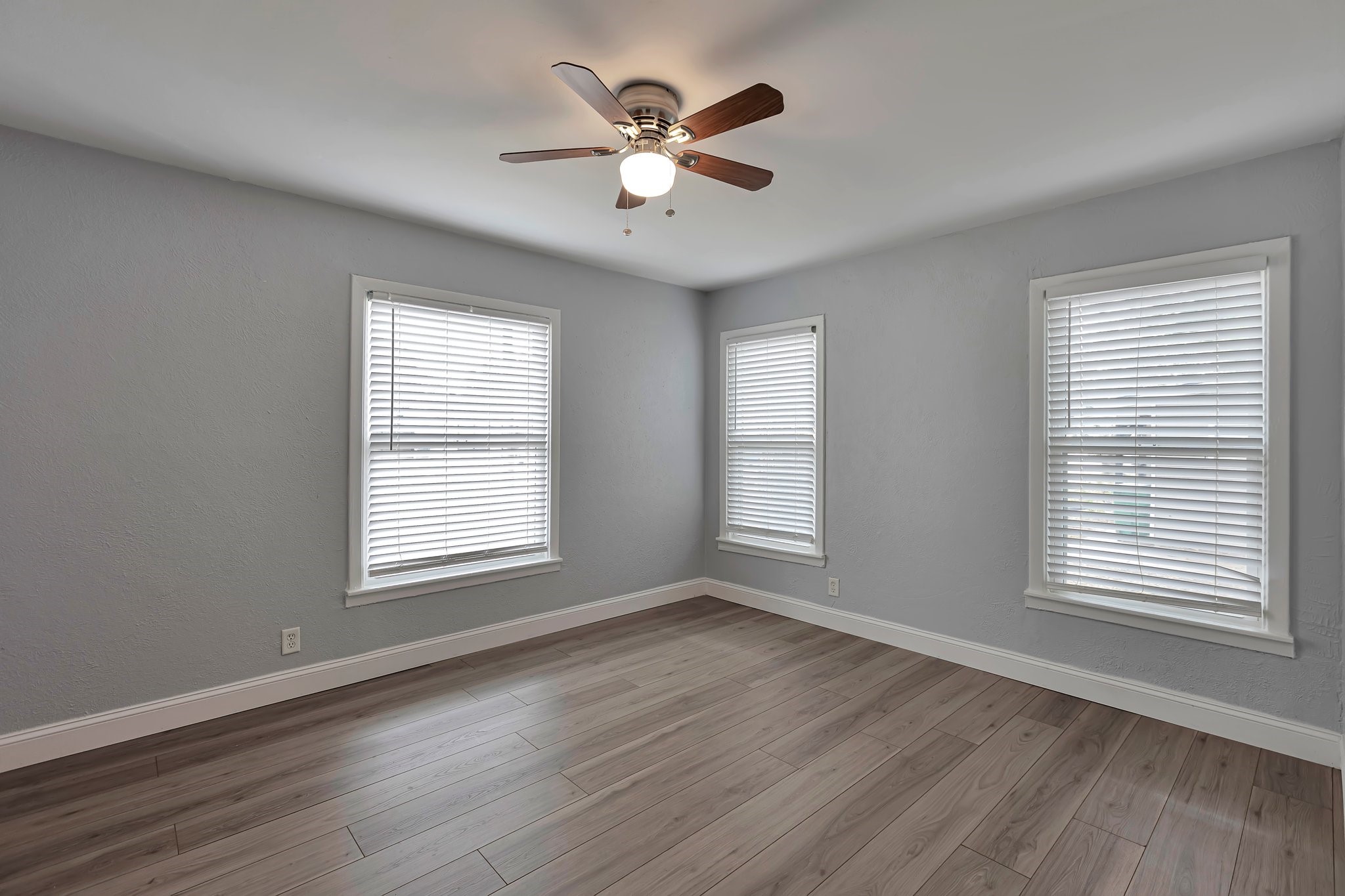 3313 Katrine Street Haltom City TX 76117