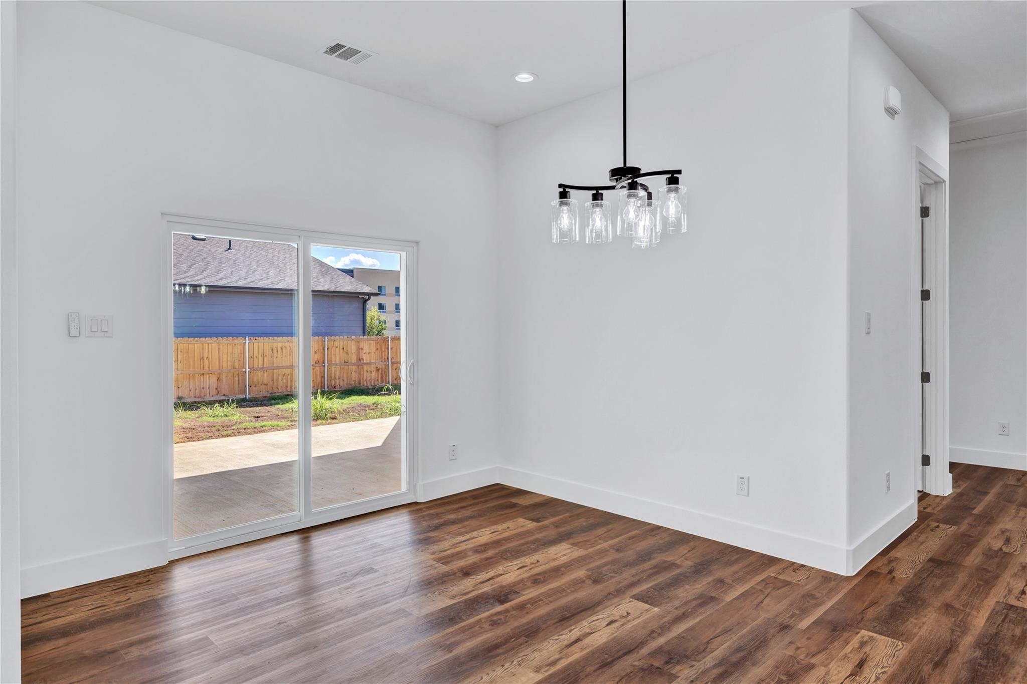 1126 Gannon Lane Desoto TX 75115