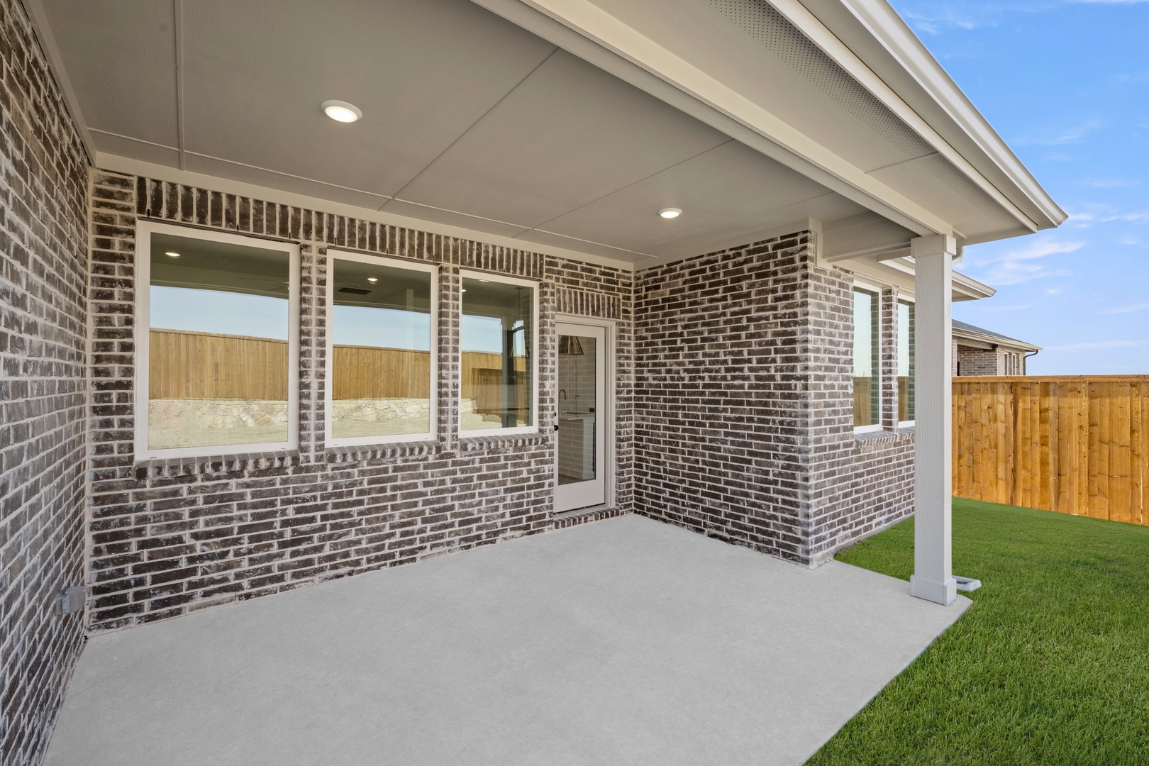661 Tyronza Drive Justin TX 76247