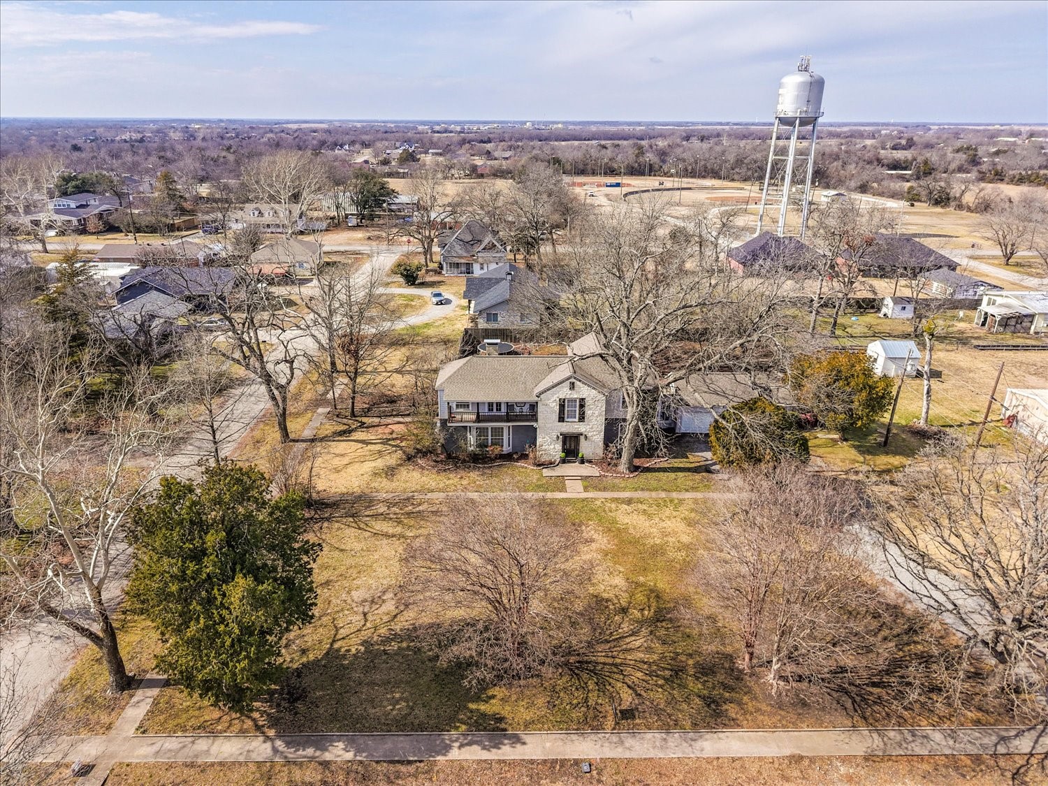 601 N Main Street Leonard TX 75452