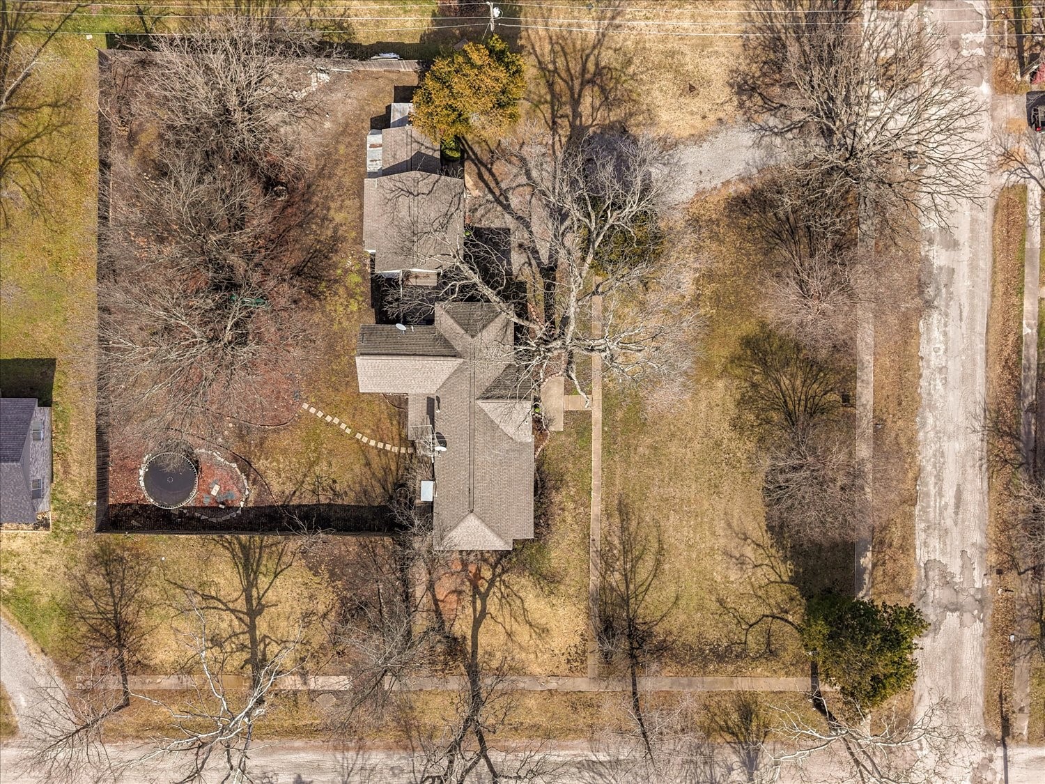 601 N Main Street Leonard TX 75452