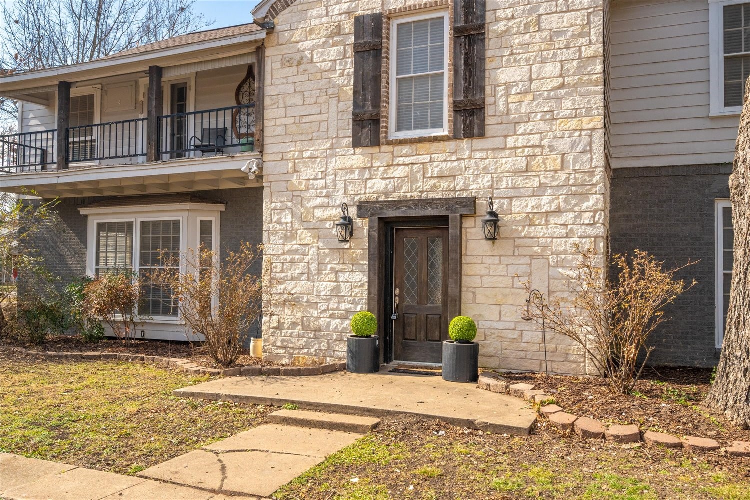 601 N Main Street Leonard TX 75452