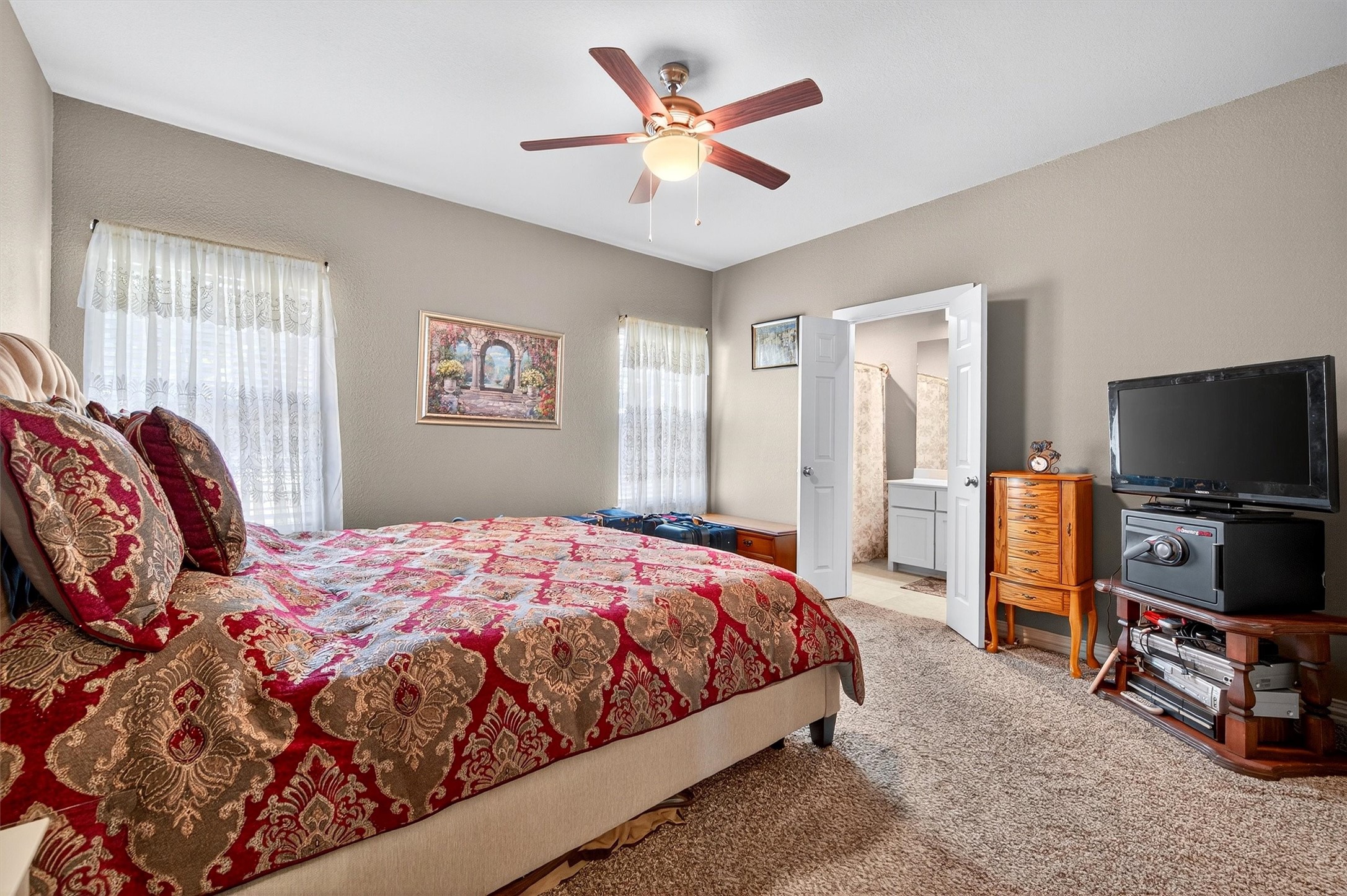 425 W Johnson Denison TX 75020