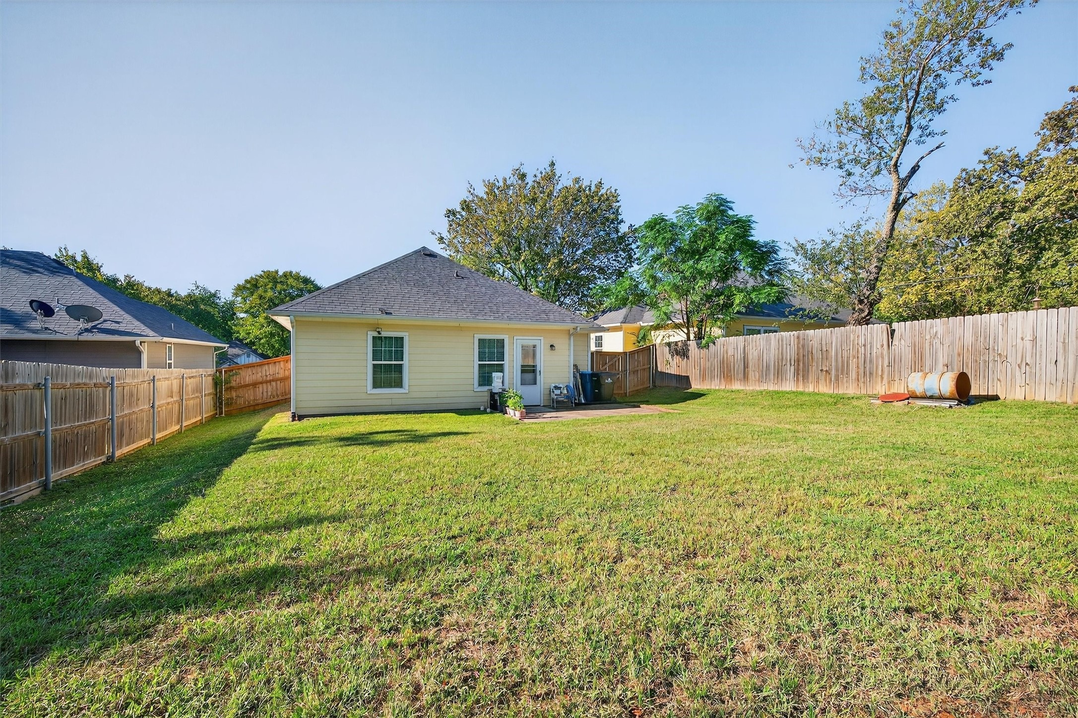 425 W Johnson Denison TX 75020