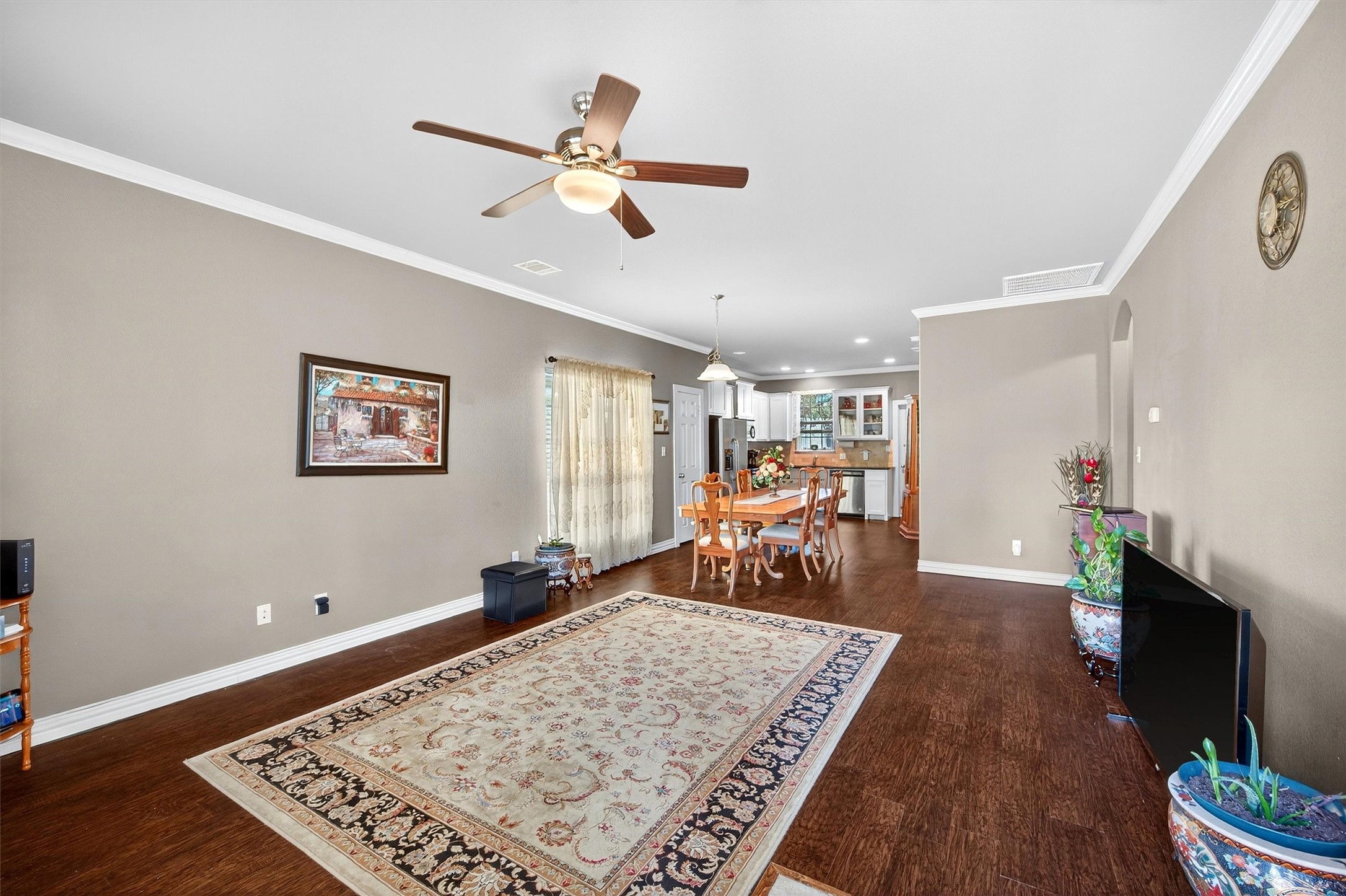 425 W Johnson Denison TX 75020