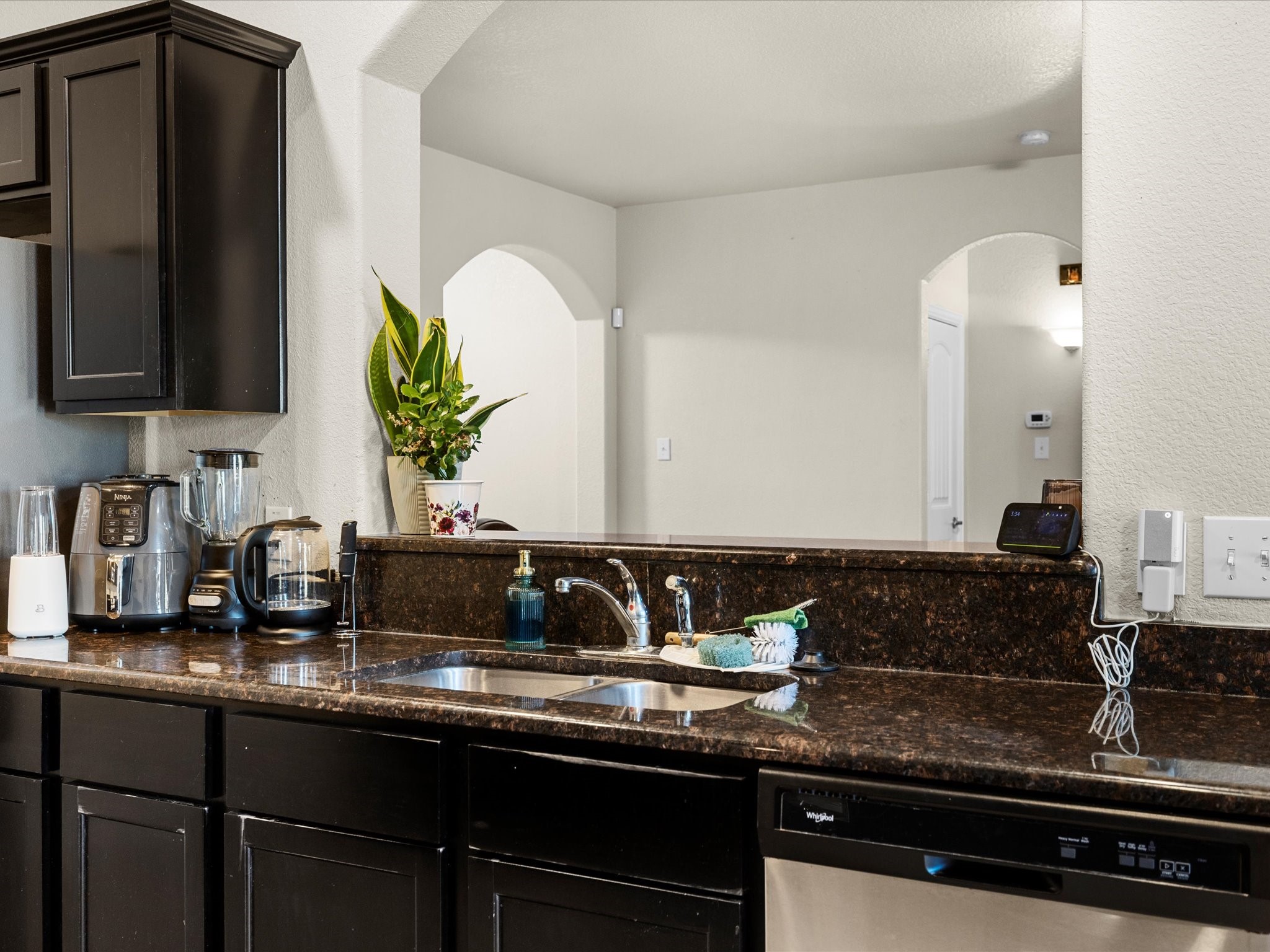 6214 Teague Drive Dallas TX 75241