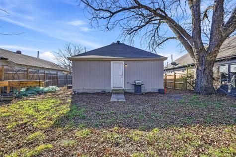 821 E Jones Street Sherman TX 75090