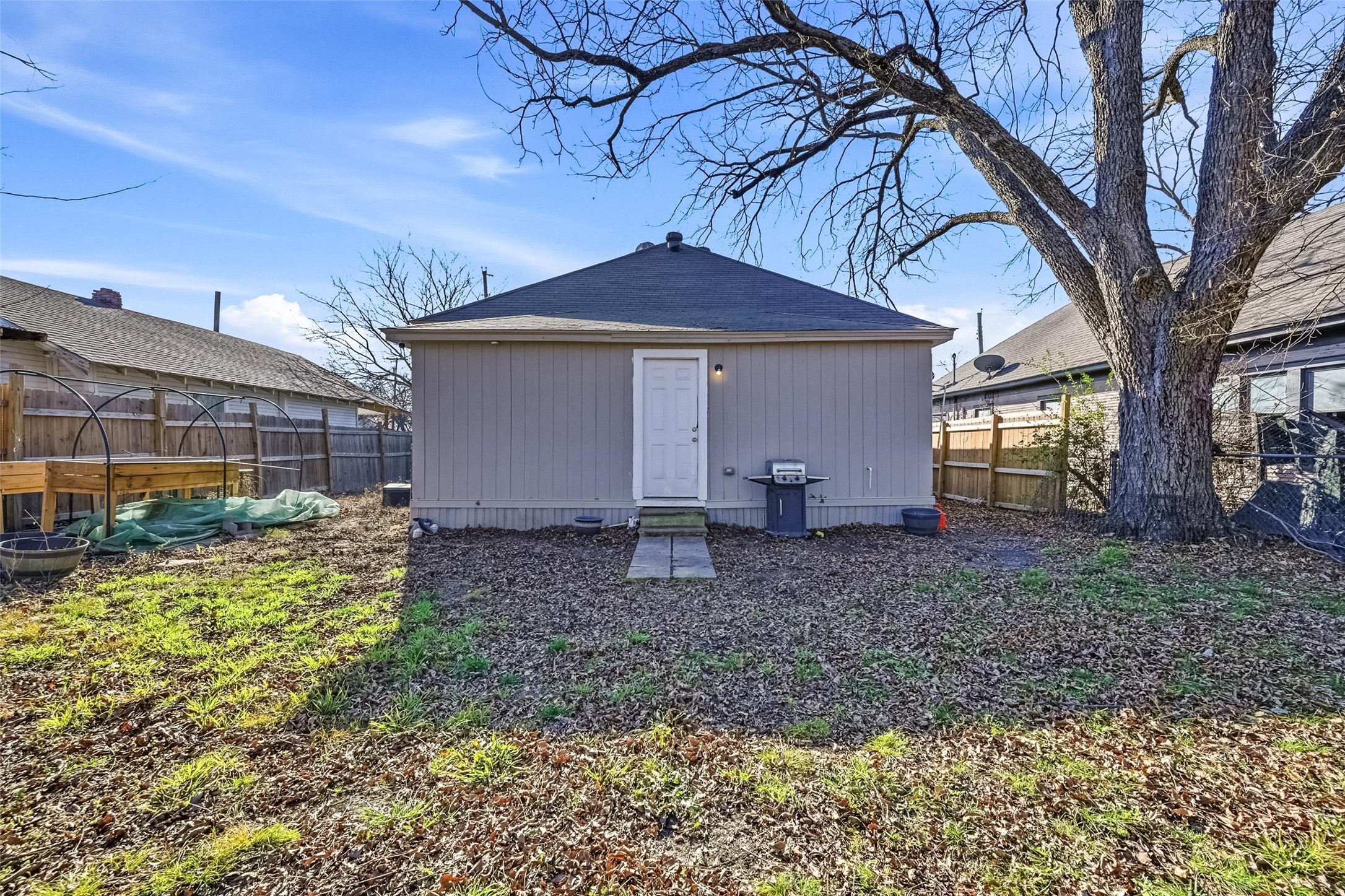 821 E Jones Street Sherman TX 75090