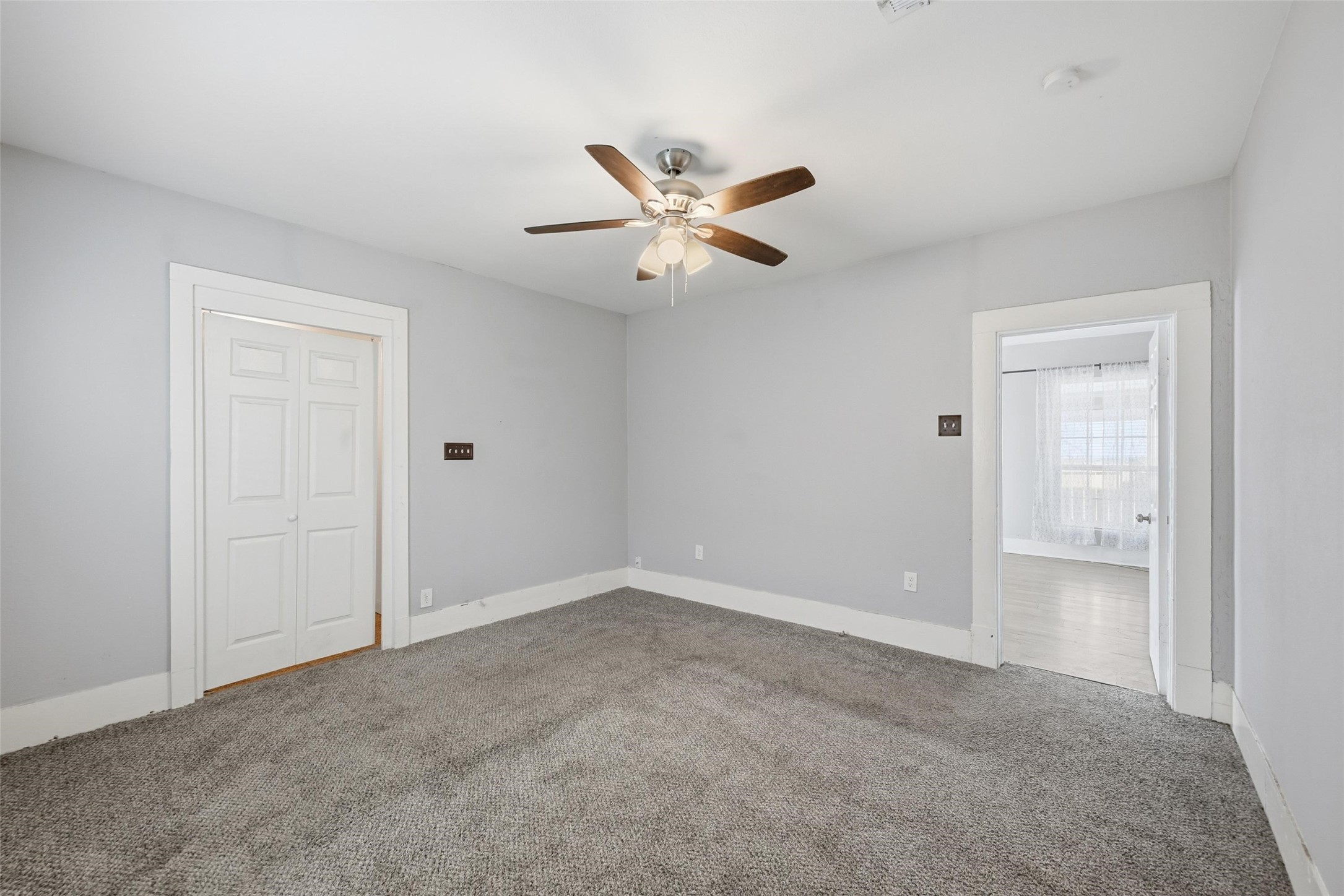 821 E Jones Street Sherman TX 75090