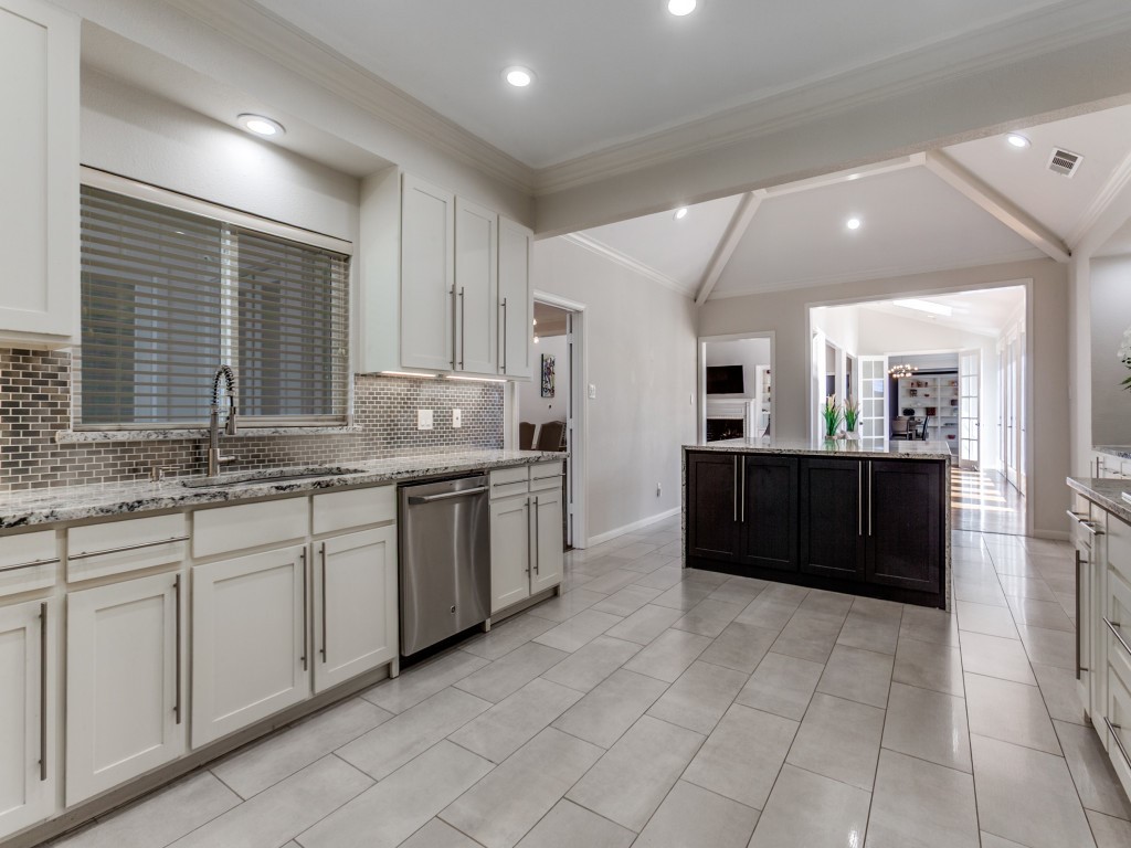 5818 London Lane Dallas TX 75252