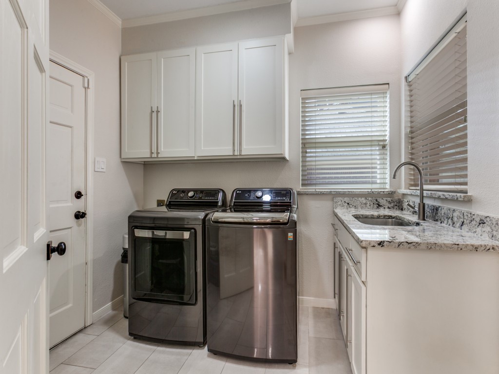 5818 London Lane Dallas TX 75252