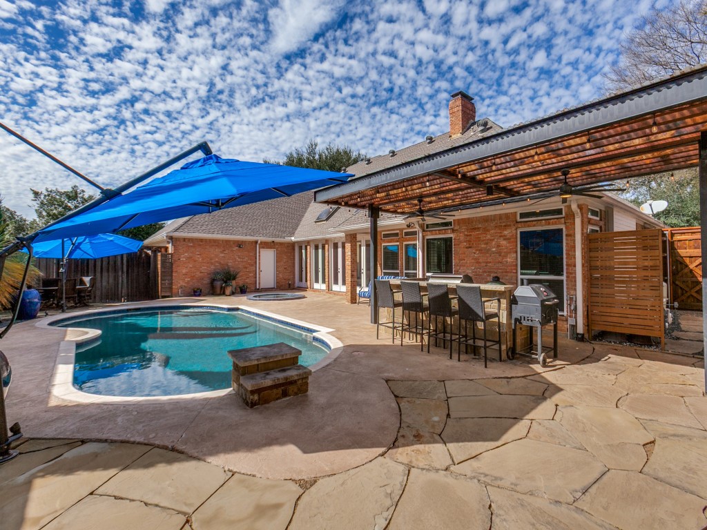 5818 London Lane Dallas TX 75252