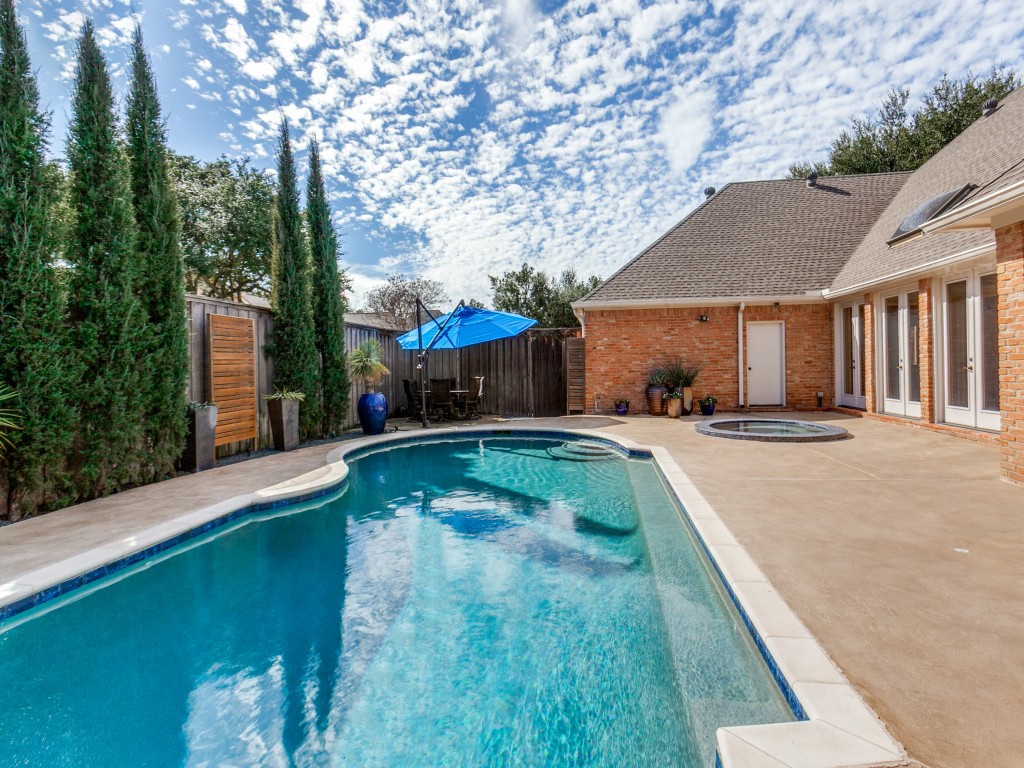 5818 London Lane Dallas TX 75252