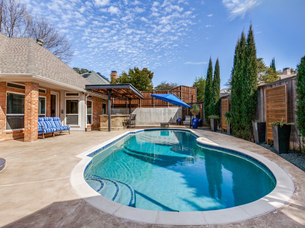 5818 London Lane Dallas TX 75252