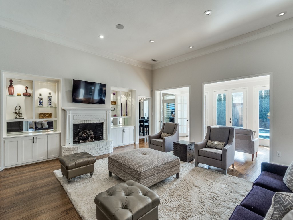 5818 London Lane Dallas TX 75252