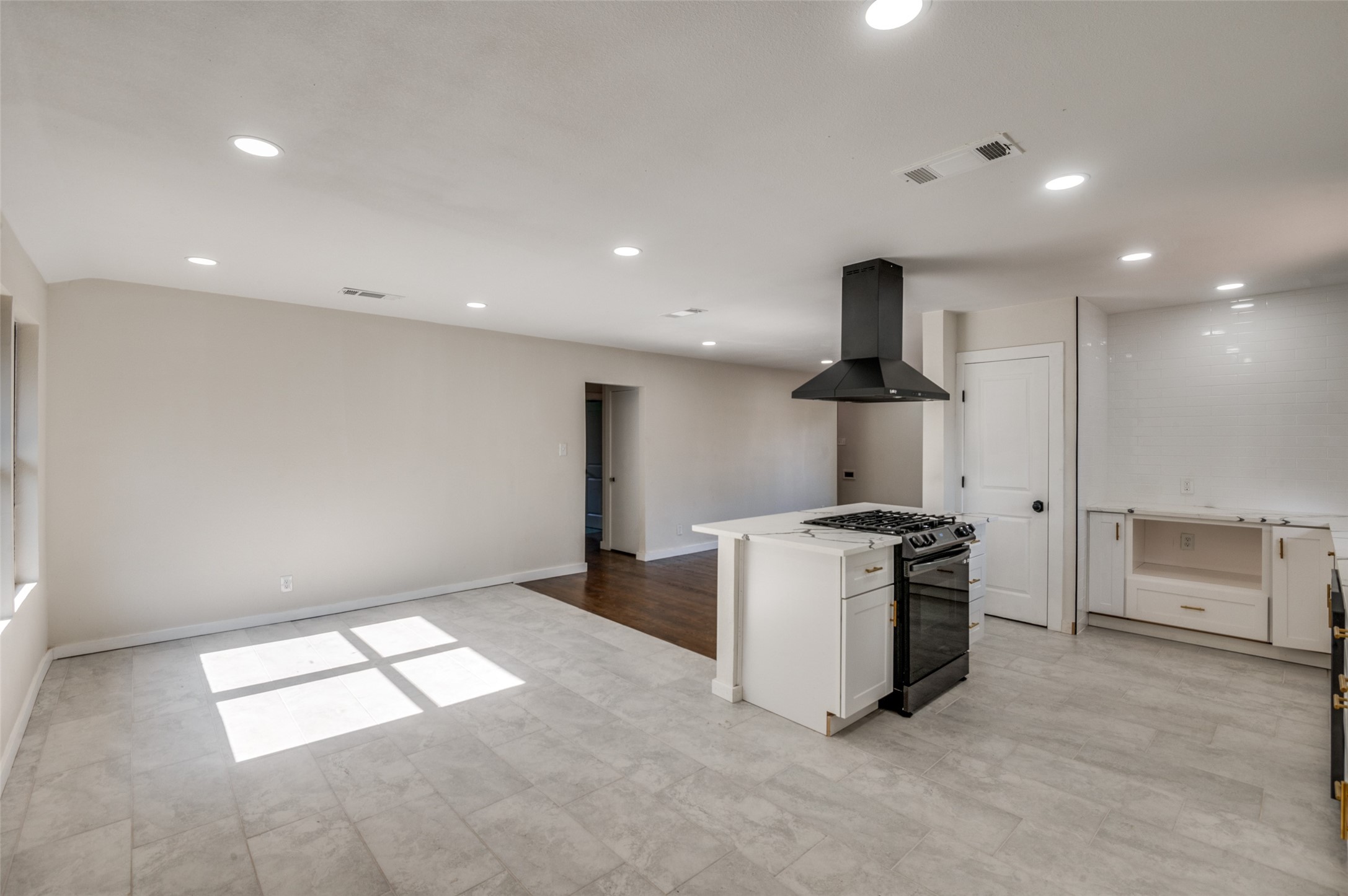 2622 Wynnewood Drive Dallas TX 75224