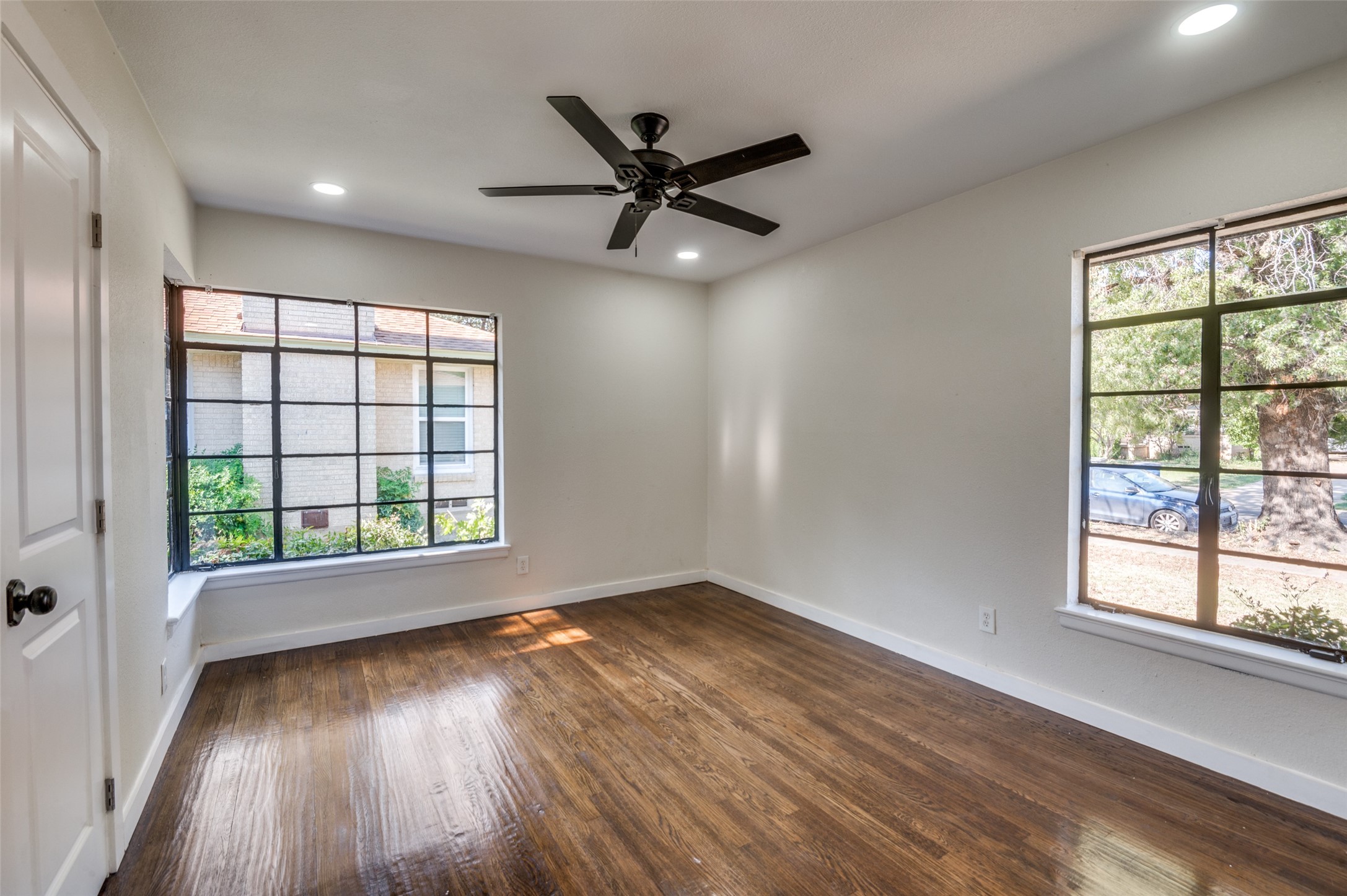 2622 Wynnewood Drive Dallas TX 75224