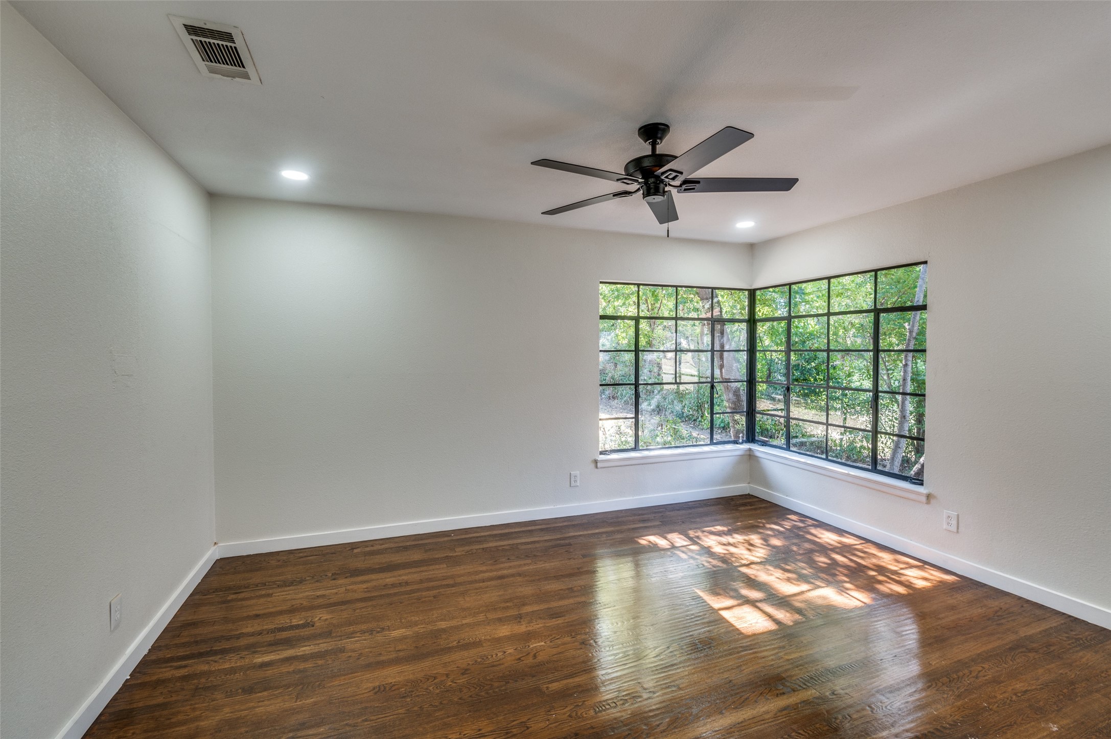 2622 Wynnewood Drive Dallas TX 75224