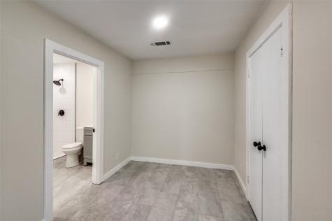 2622 Wynnewood Drive Dallas TX 75224