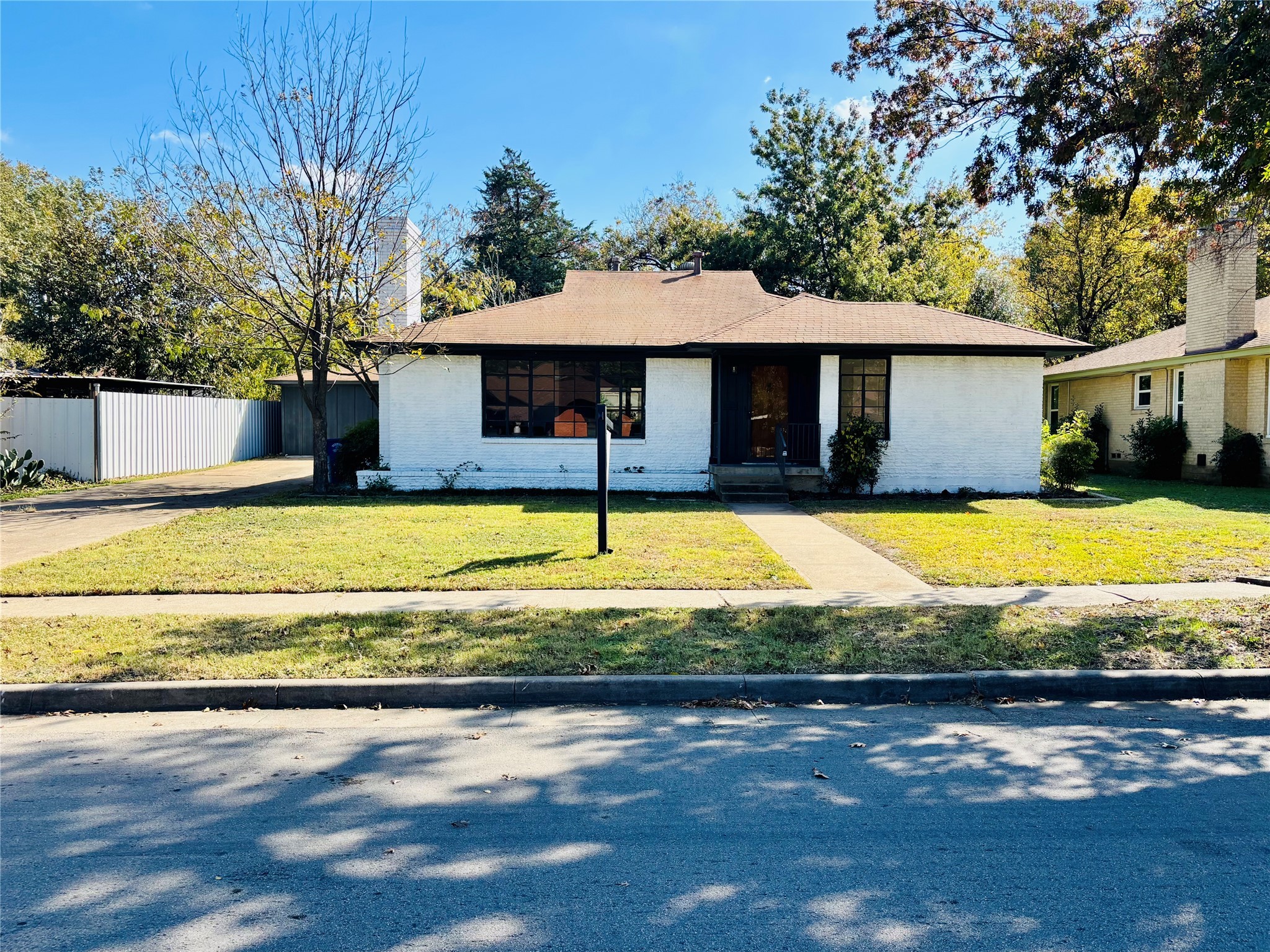 2622 Wynnewood Drive Dallas TX 75224