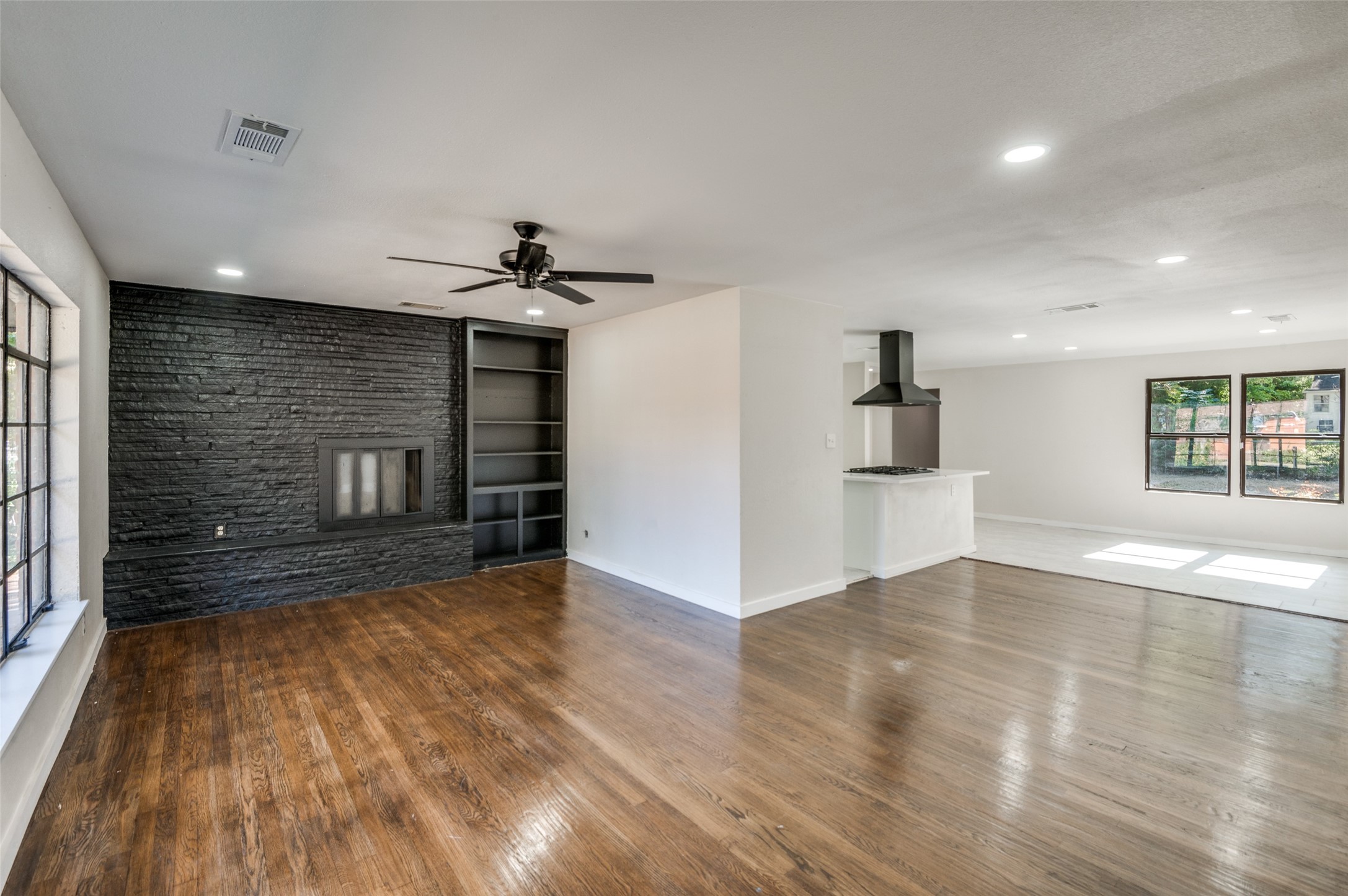 2622 Wynnewood Drive Dallas TX 75224