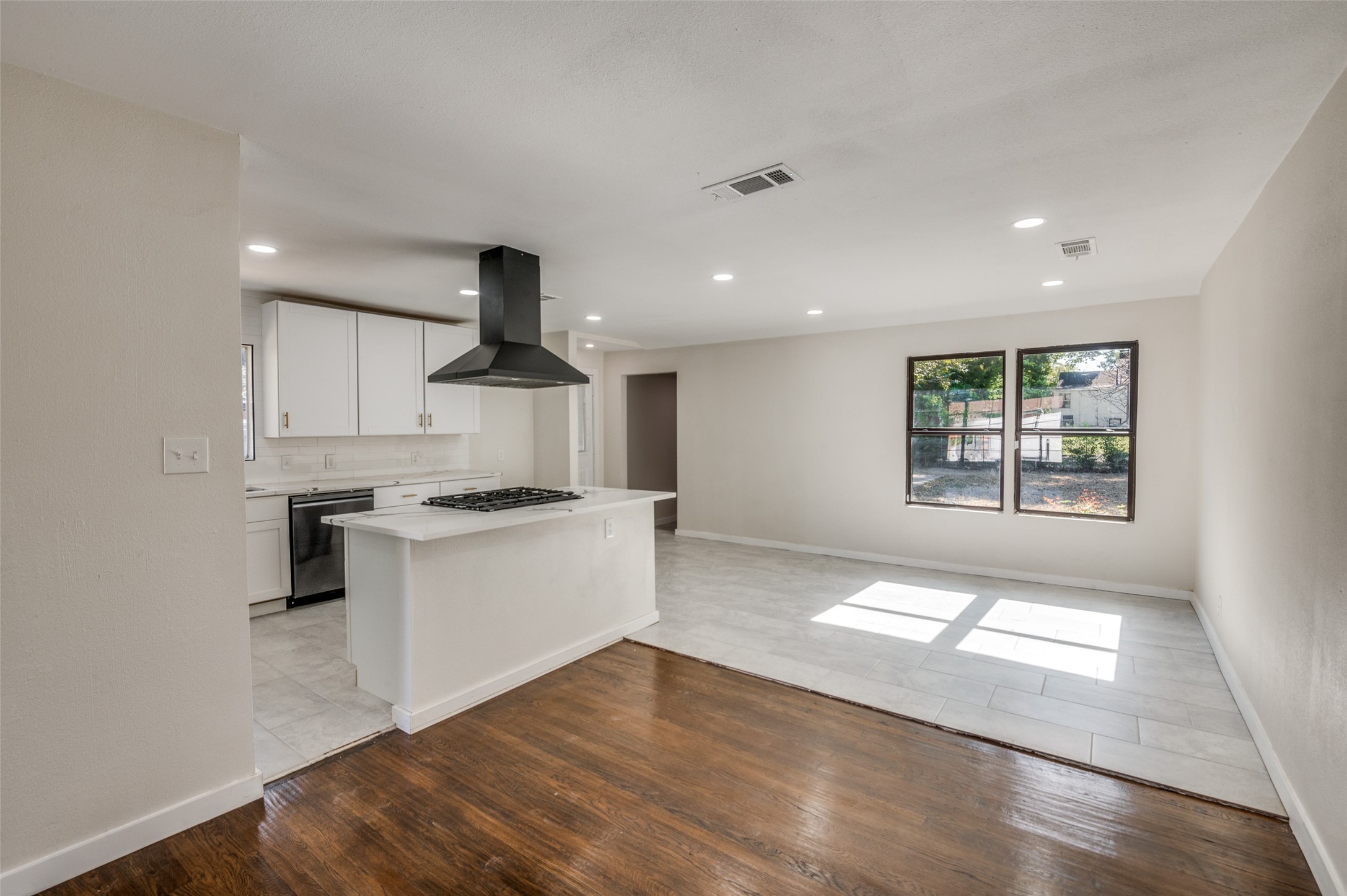 2622 Wynnewood Drive Dallas TX 75224