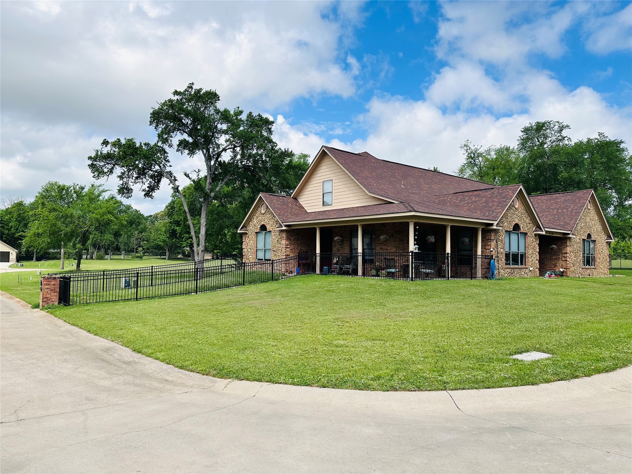 119 Palomita Circle Athens TX 75751