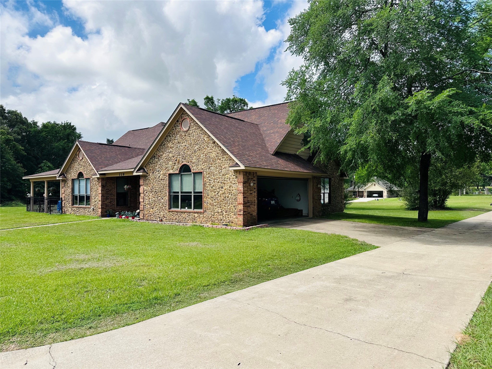 119 Palomita Circle Athens TX 75751
