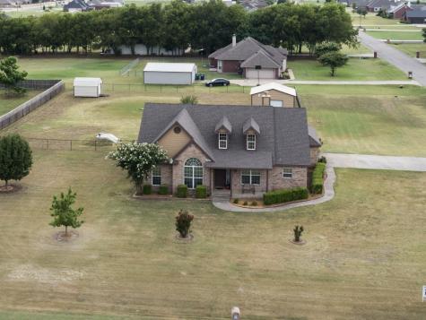 13787 Windham Drive Van Alstyne TX 75495