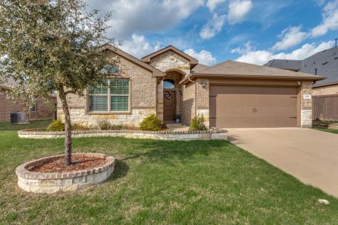 553 Vickie Street Crowley TX 76036