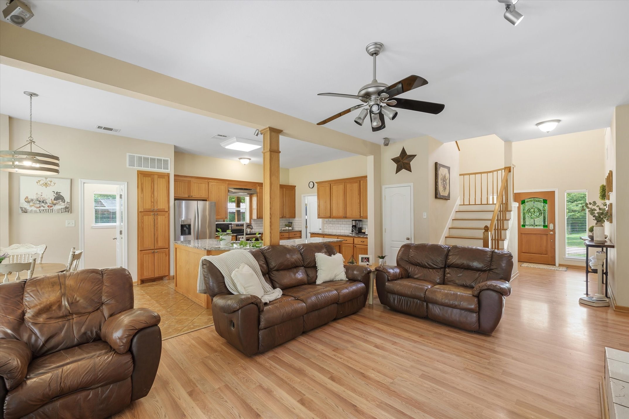 2112 Vz County Road 1215 Canton TX 75103