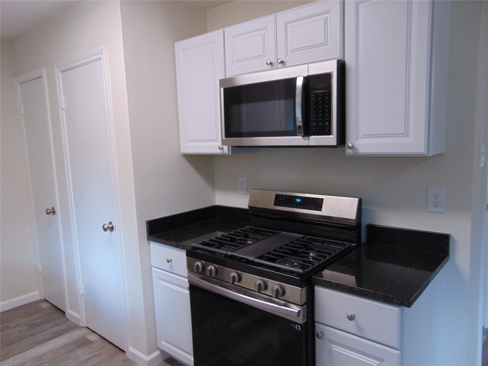 3356 Pacesetter Drive Dallas TX 75241