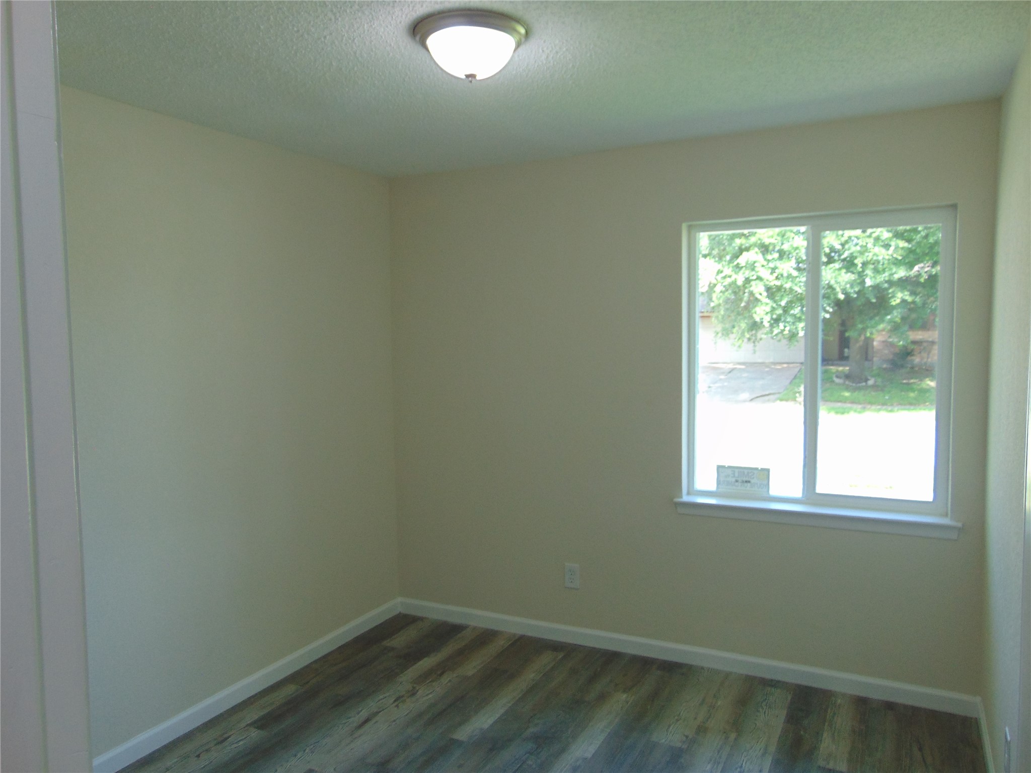 3356 Pacesetter Drive Dallas TX 75241
