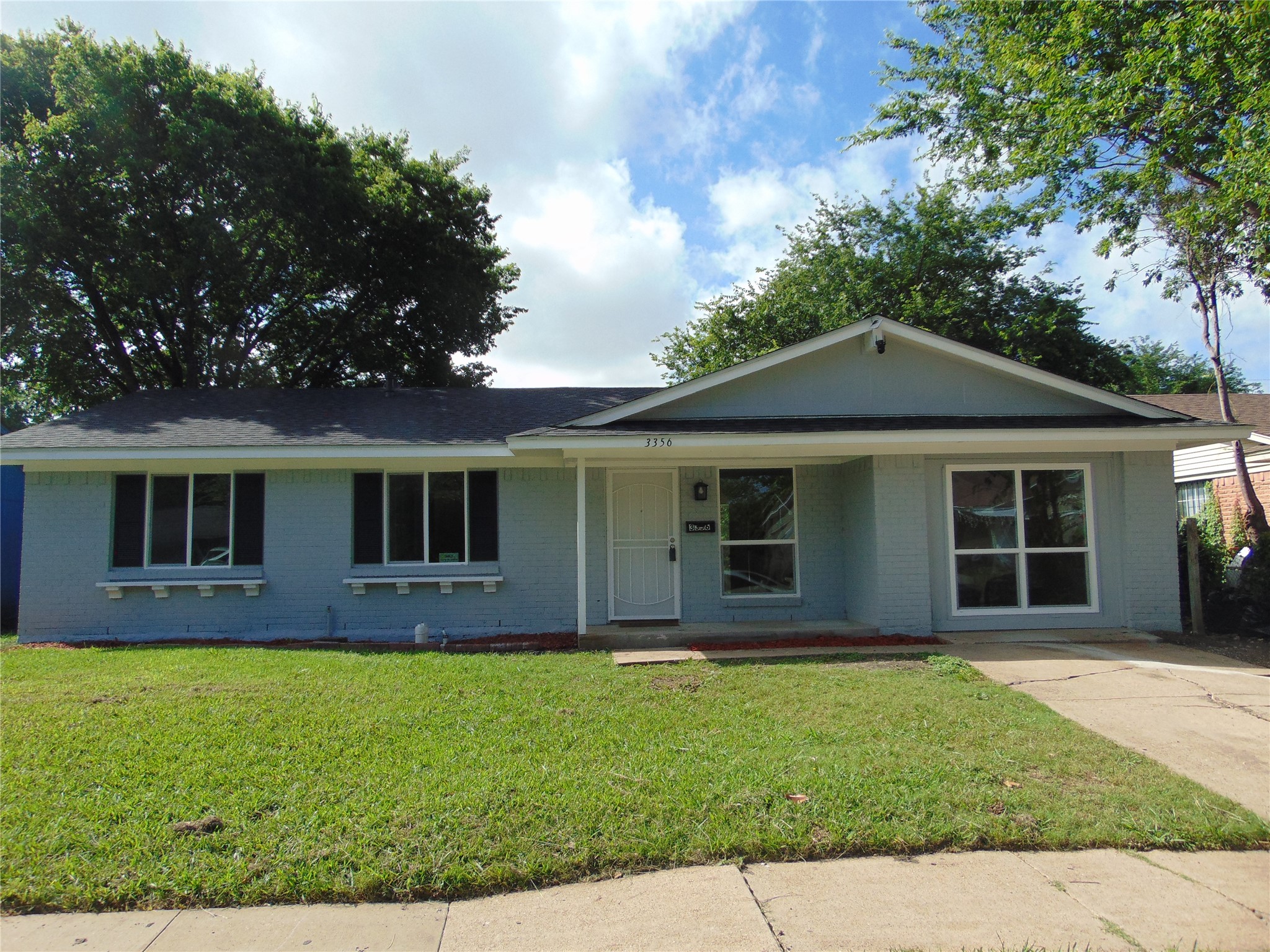 3356 Pacesetter Drive Dallas TX 75241