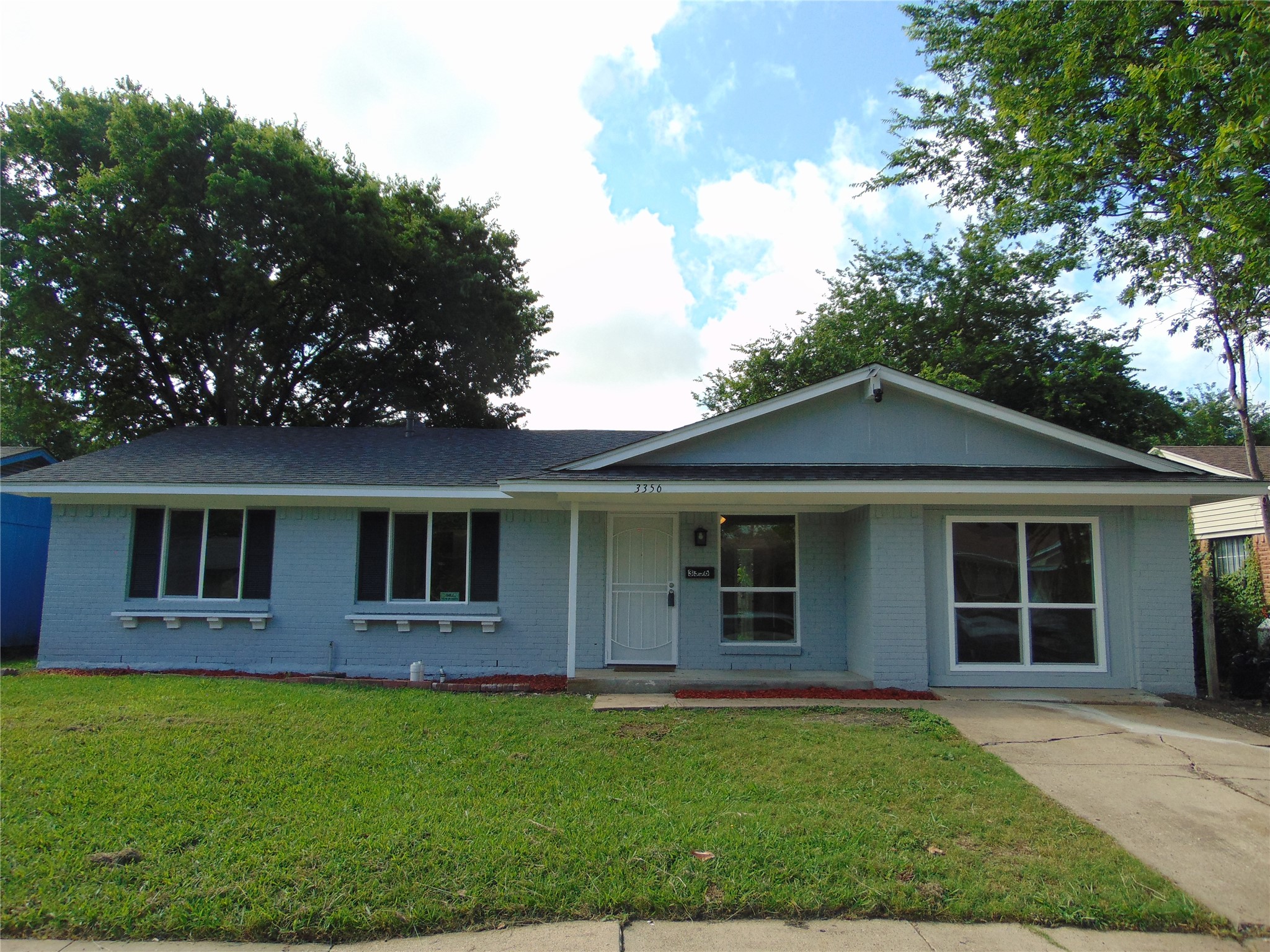 3356 Pacesetter Drive Dallas TX 75241