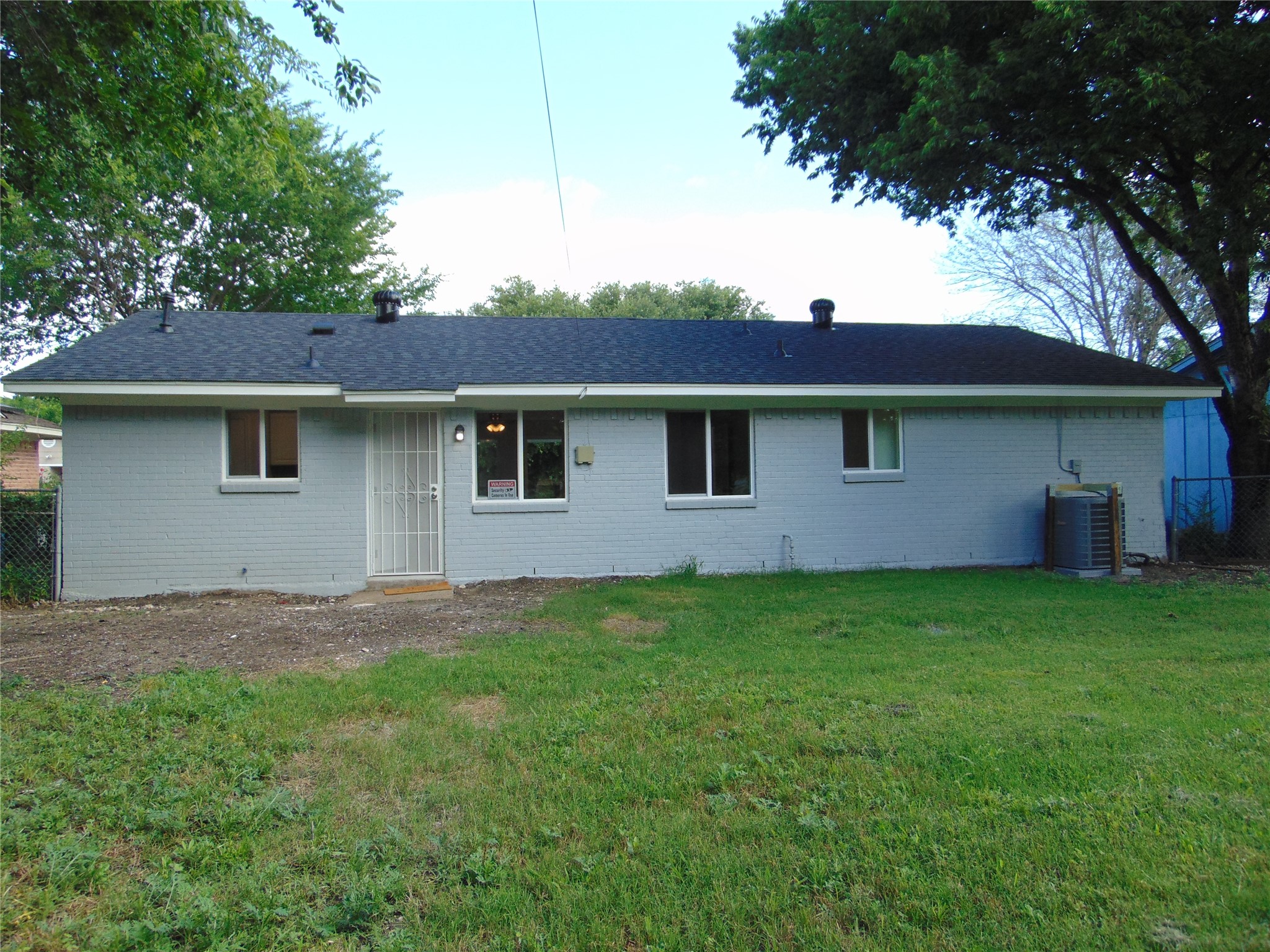 3356 Pacesetter Drive Dallas TX 75241